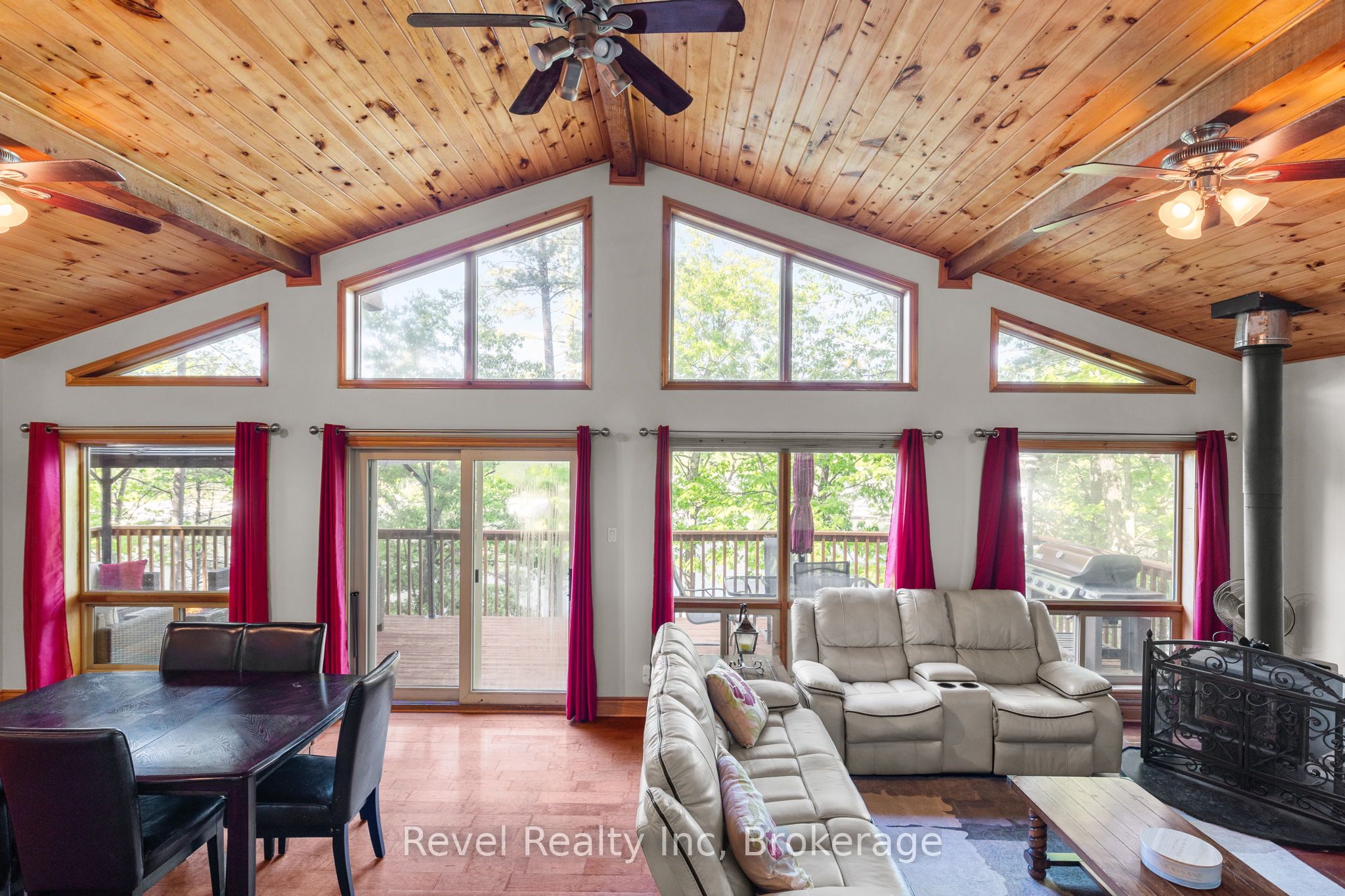5 Severn River 406 Property Photo 10