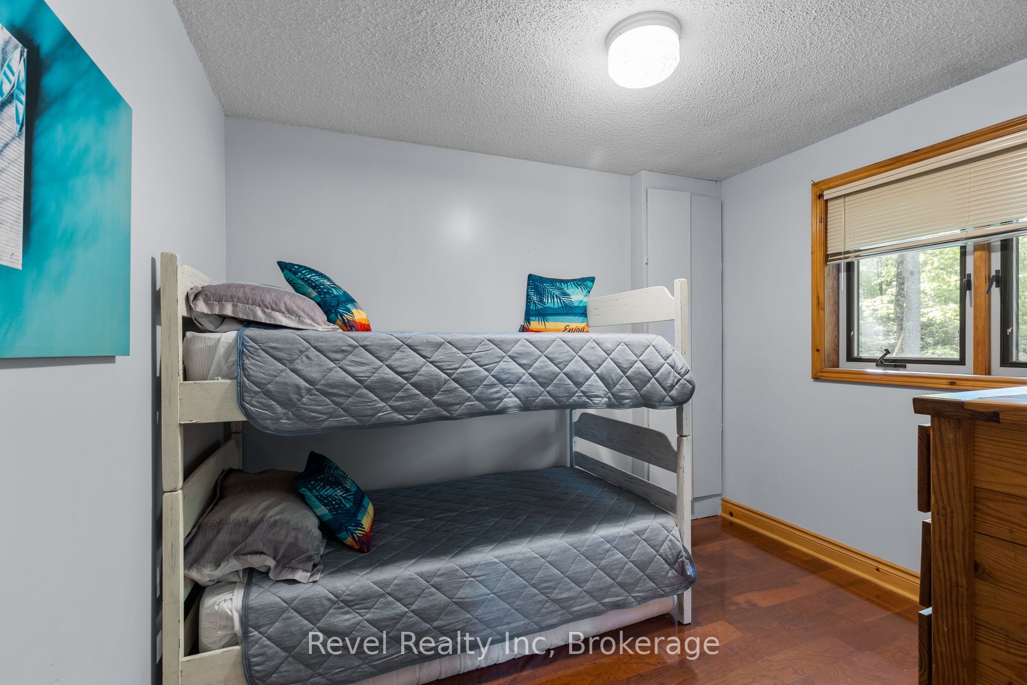 5 Severn River 406 Property Photo 17