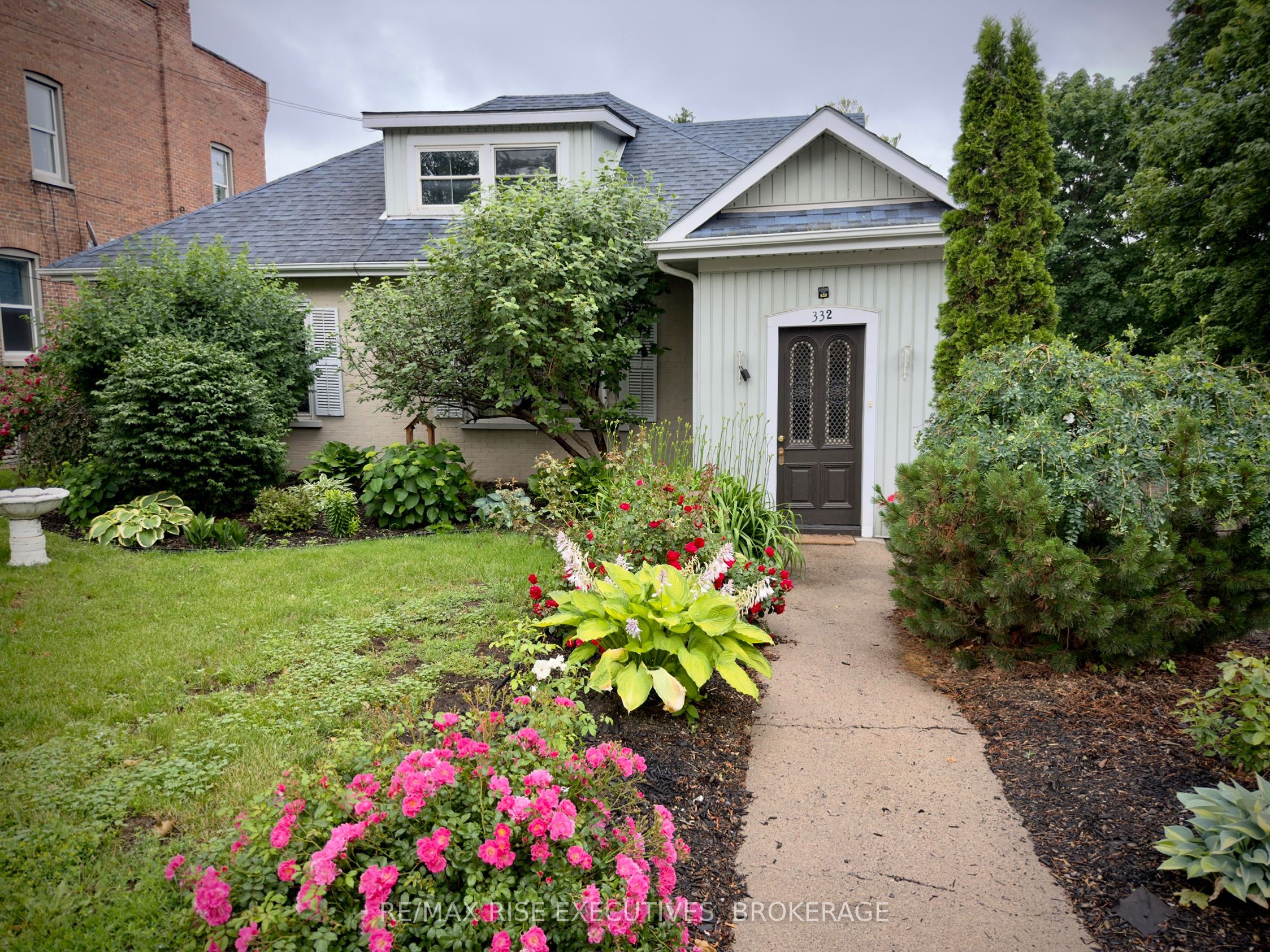 332 Main Street Property Photo 1