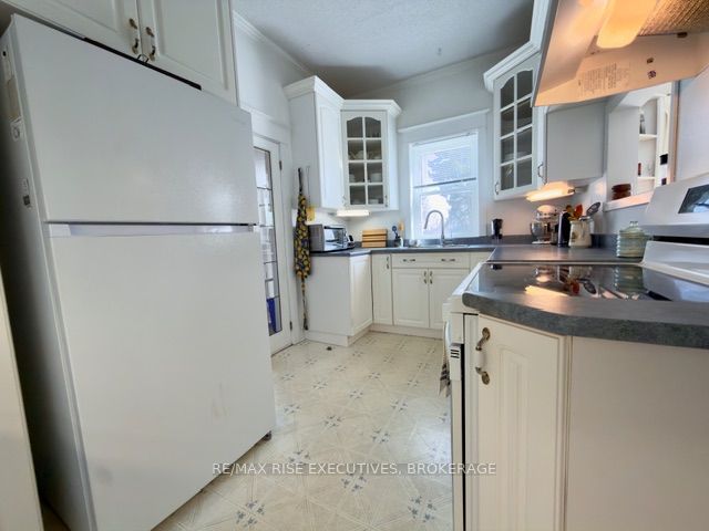332 Main Street Property Photo 13
