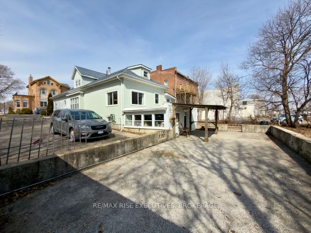 332 Main Street Property Photo 27