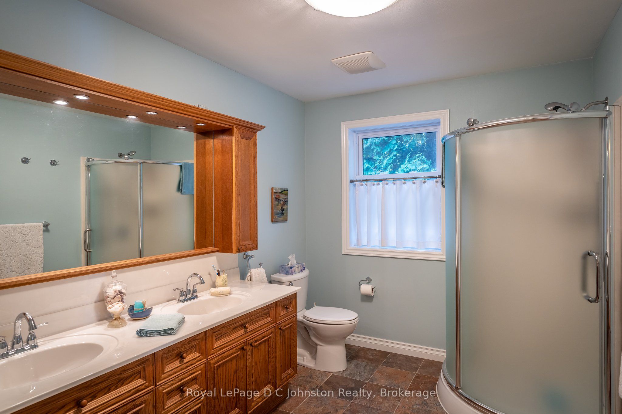 27 Gremik Crescent Property Photo 20