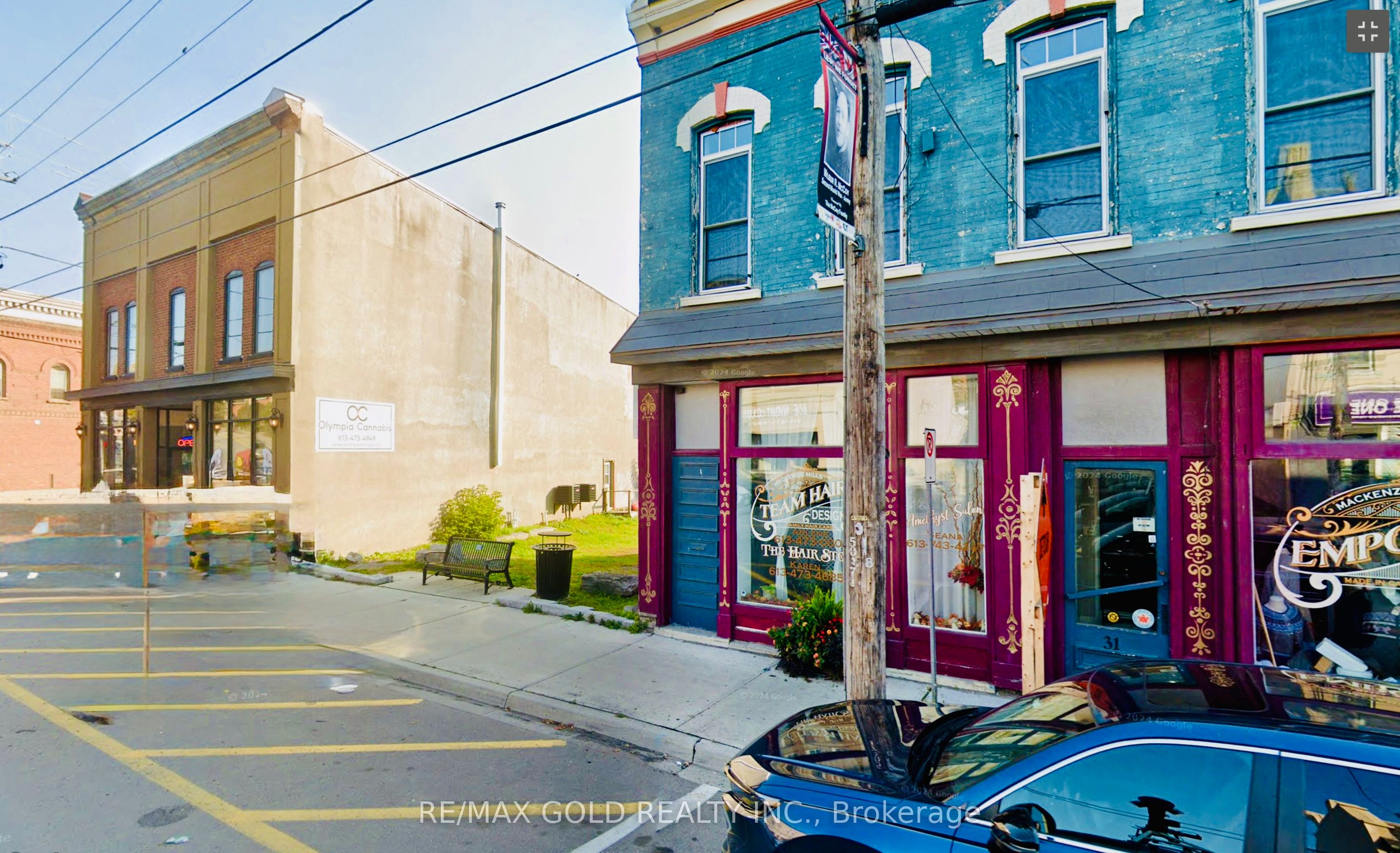 19 Durham Street S Property Photo 6