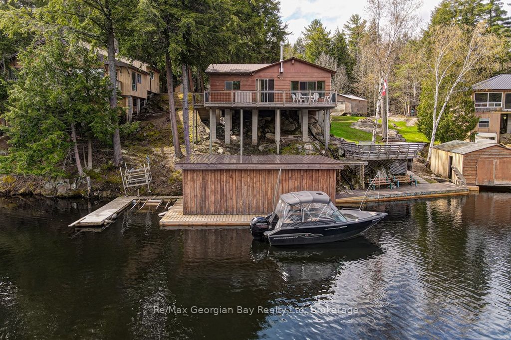 15sr405 Severn River Shore Property Photo 1