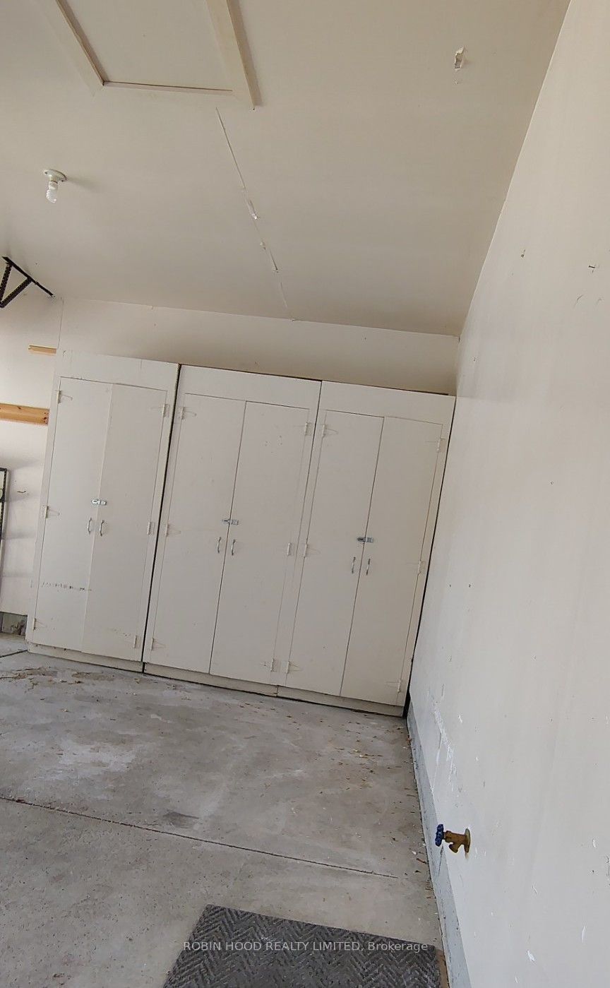 21 Earl Drive Unit 11 Property Photo 25