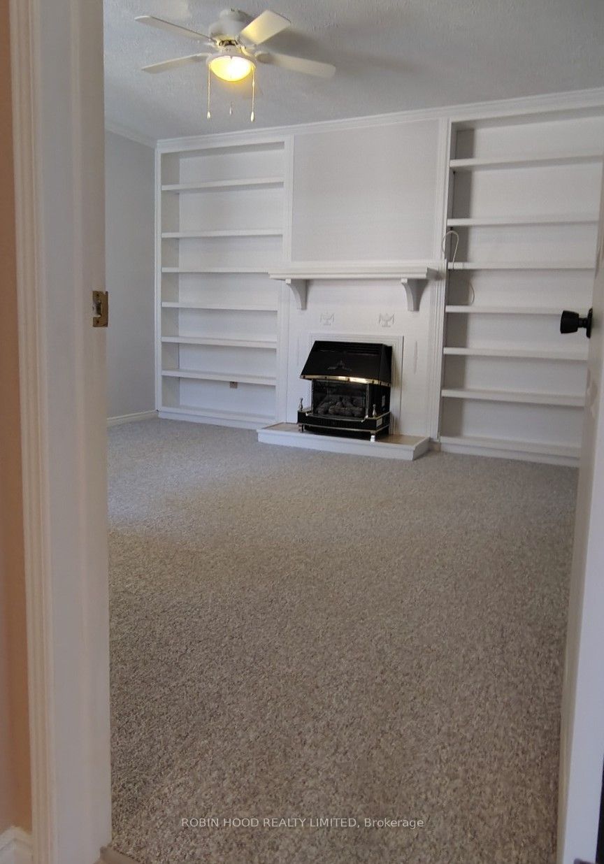 21 Earl Drive Unit 11 Property Photo 31