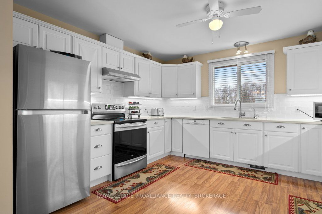 306 Easy Lane Property Photo 4