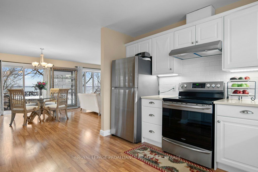306 Easy Lane Property Photo 5