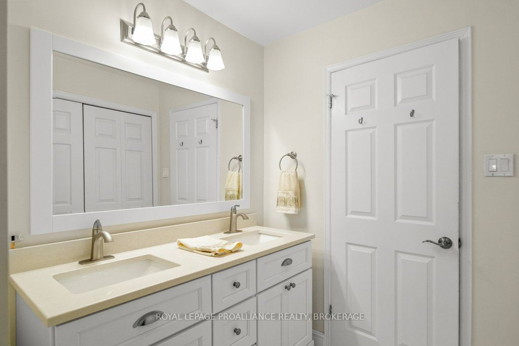 306 Easy Lane Property Photo 12