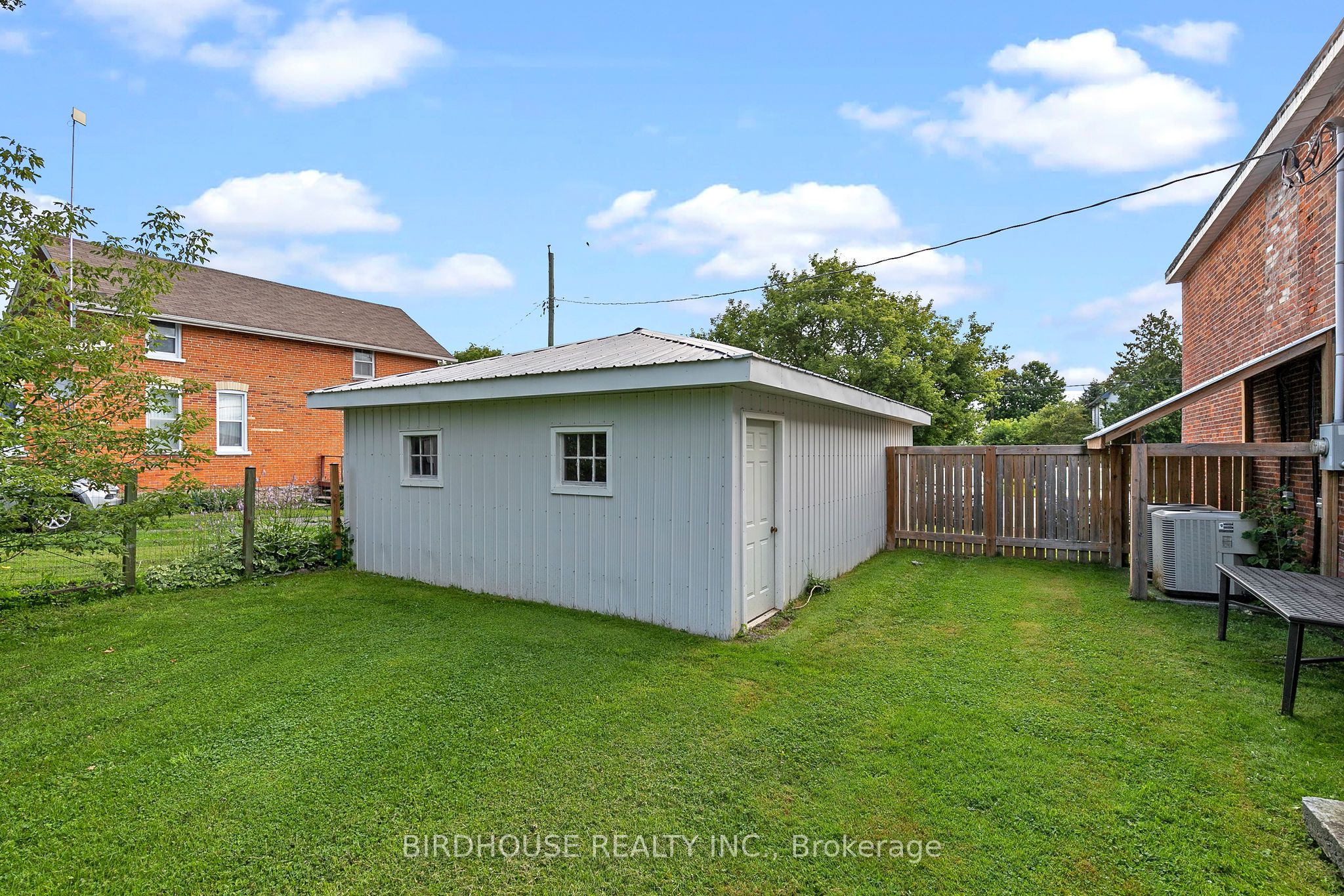 2311 Elm Tree Road Property Photo 7