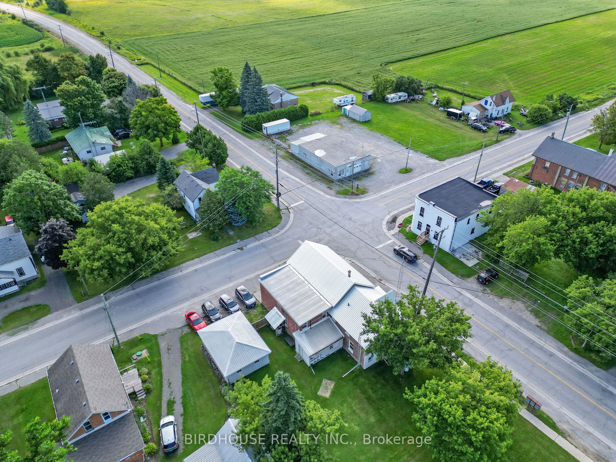 2311 Elm Tree Road Property Photo 8