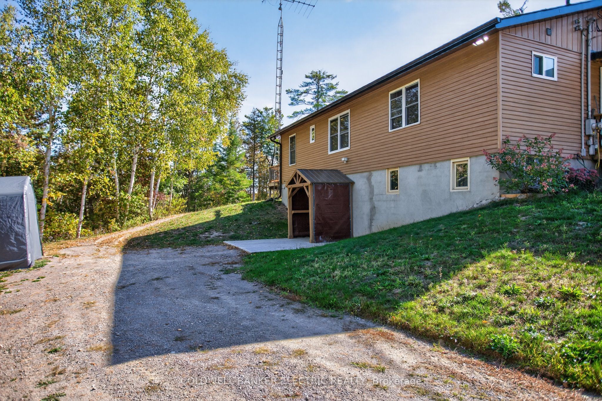 1352 County Rd 49 Road Property Photo 21