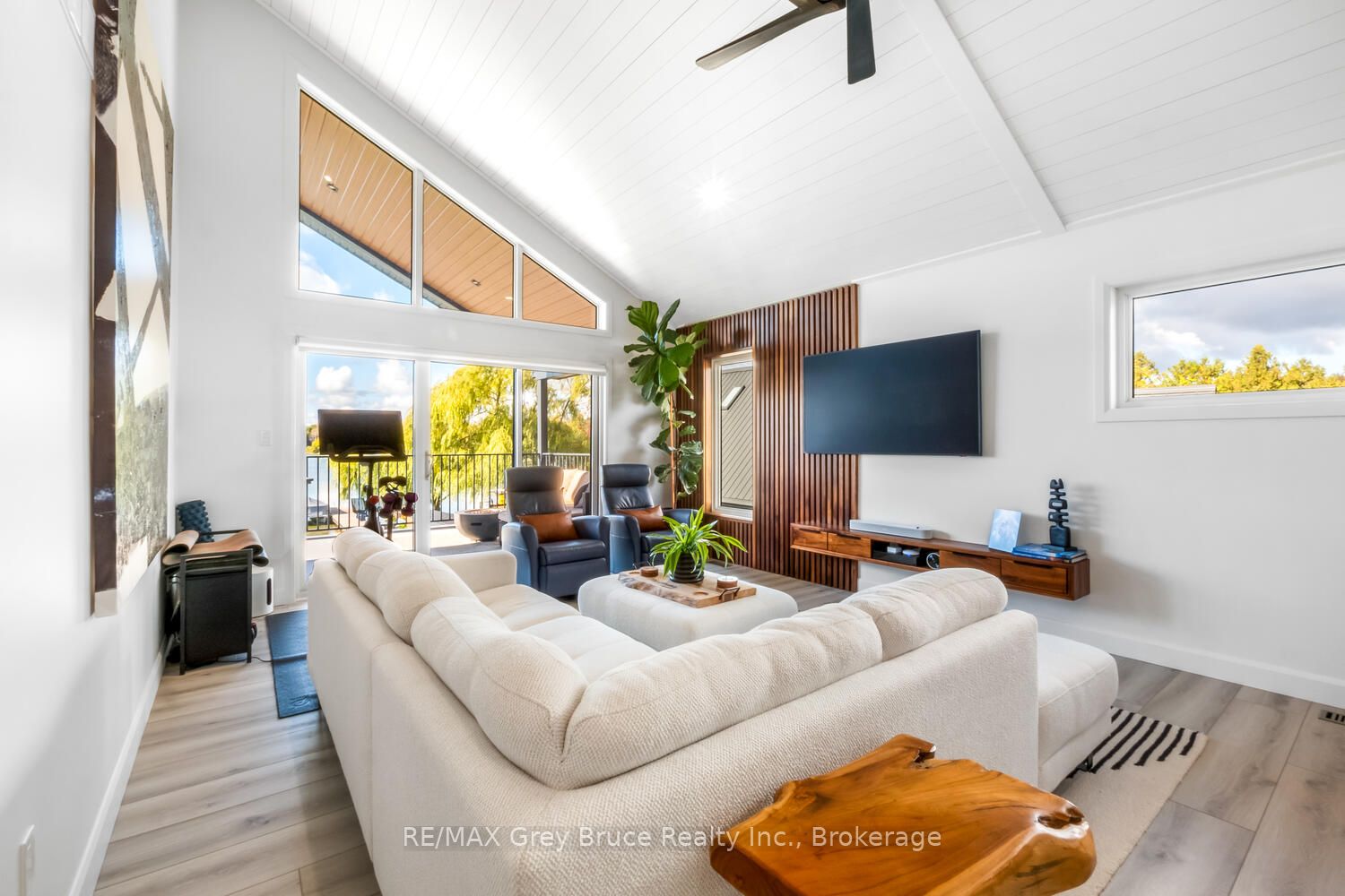 166 Country Side Drive Property Photo 25