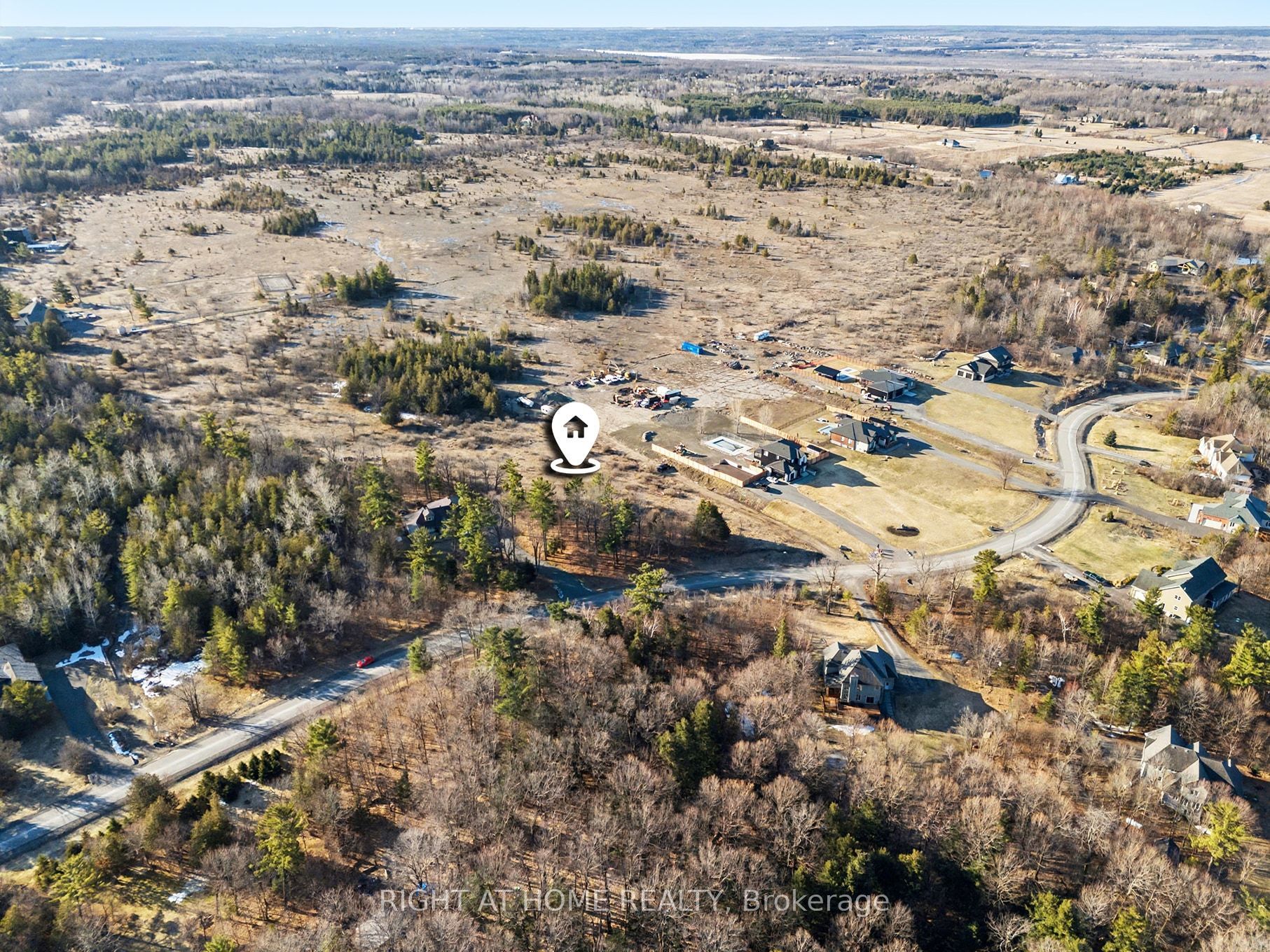 1041 Julia Court Property Photo 27