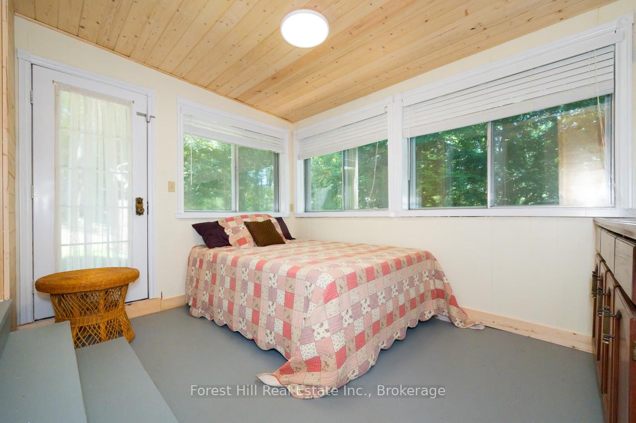 1289 Delbrooke Road S Property Photo 38