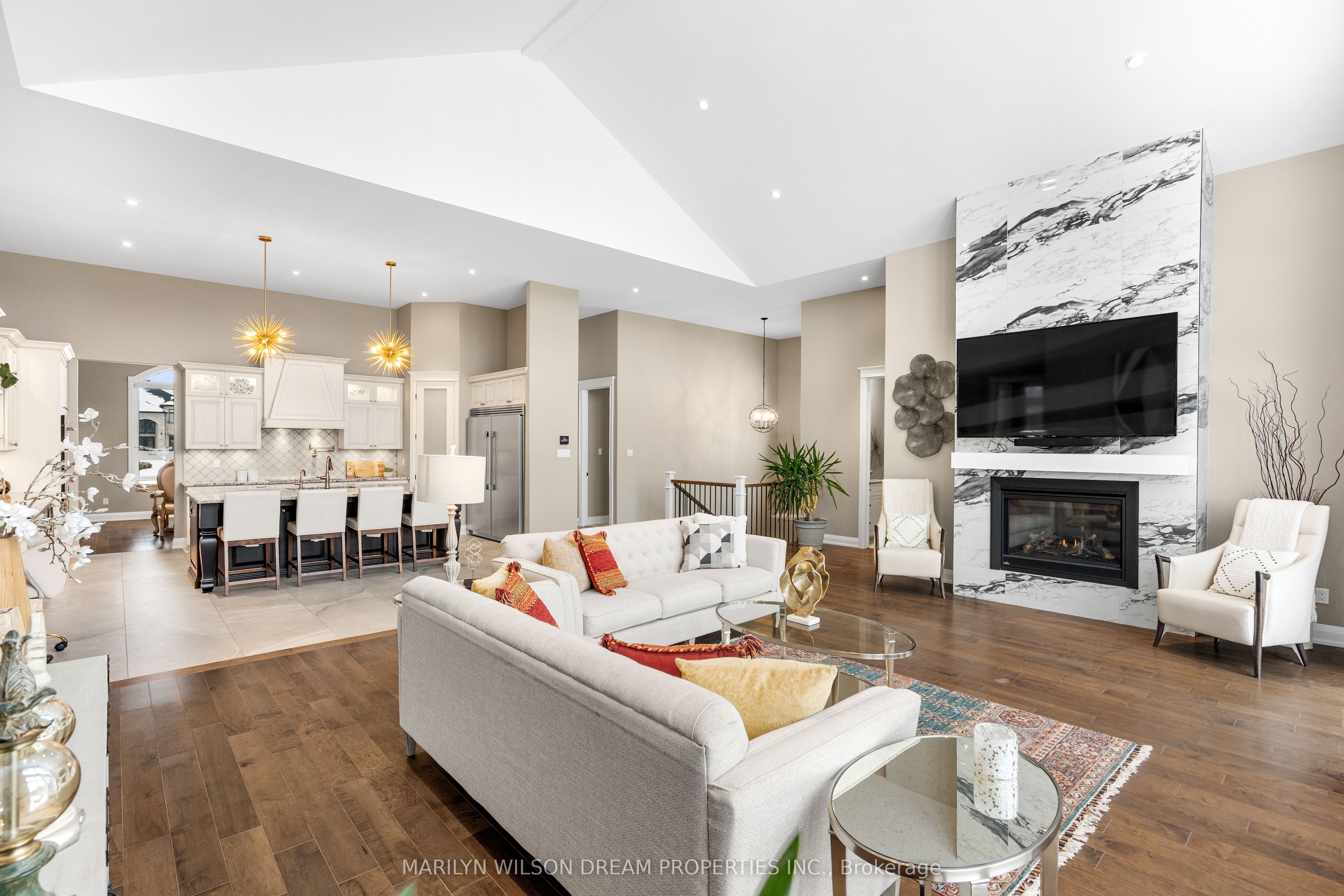324 Hedley Way Property Photo 13