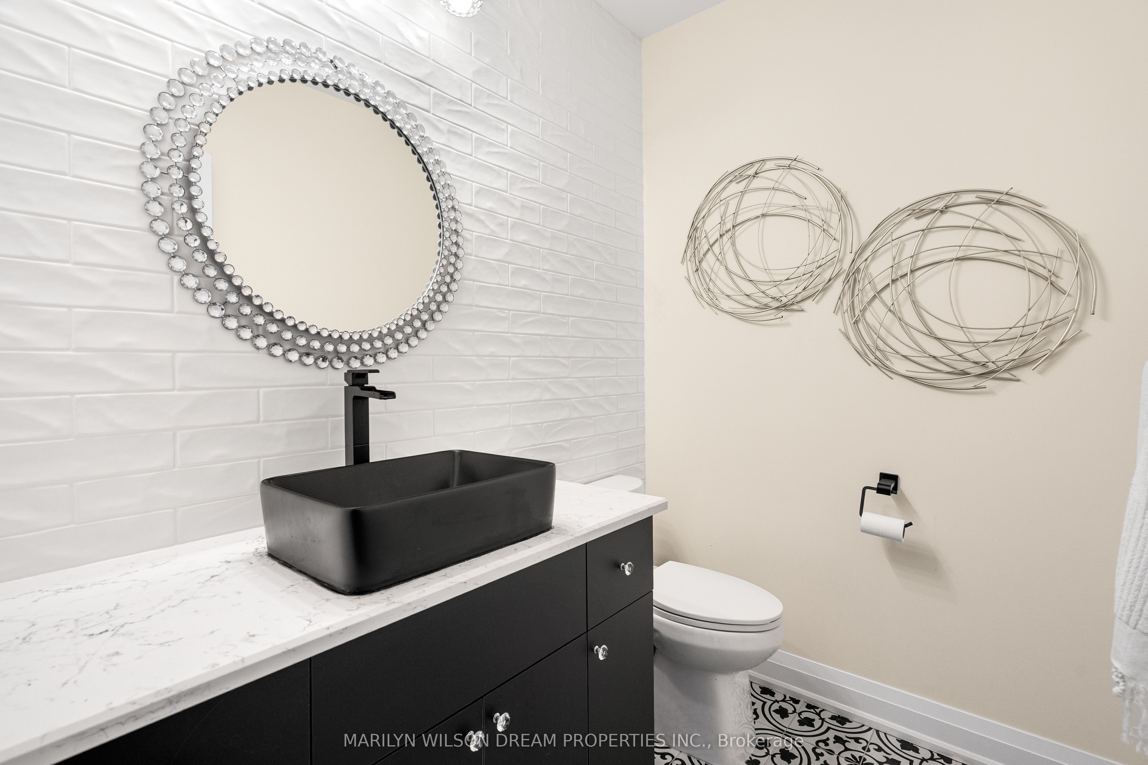 324 Hedley Way Property Photo 41