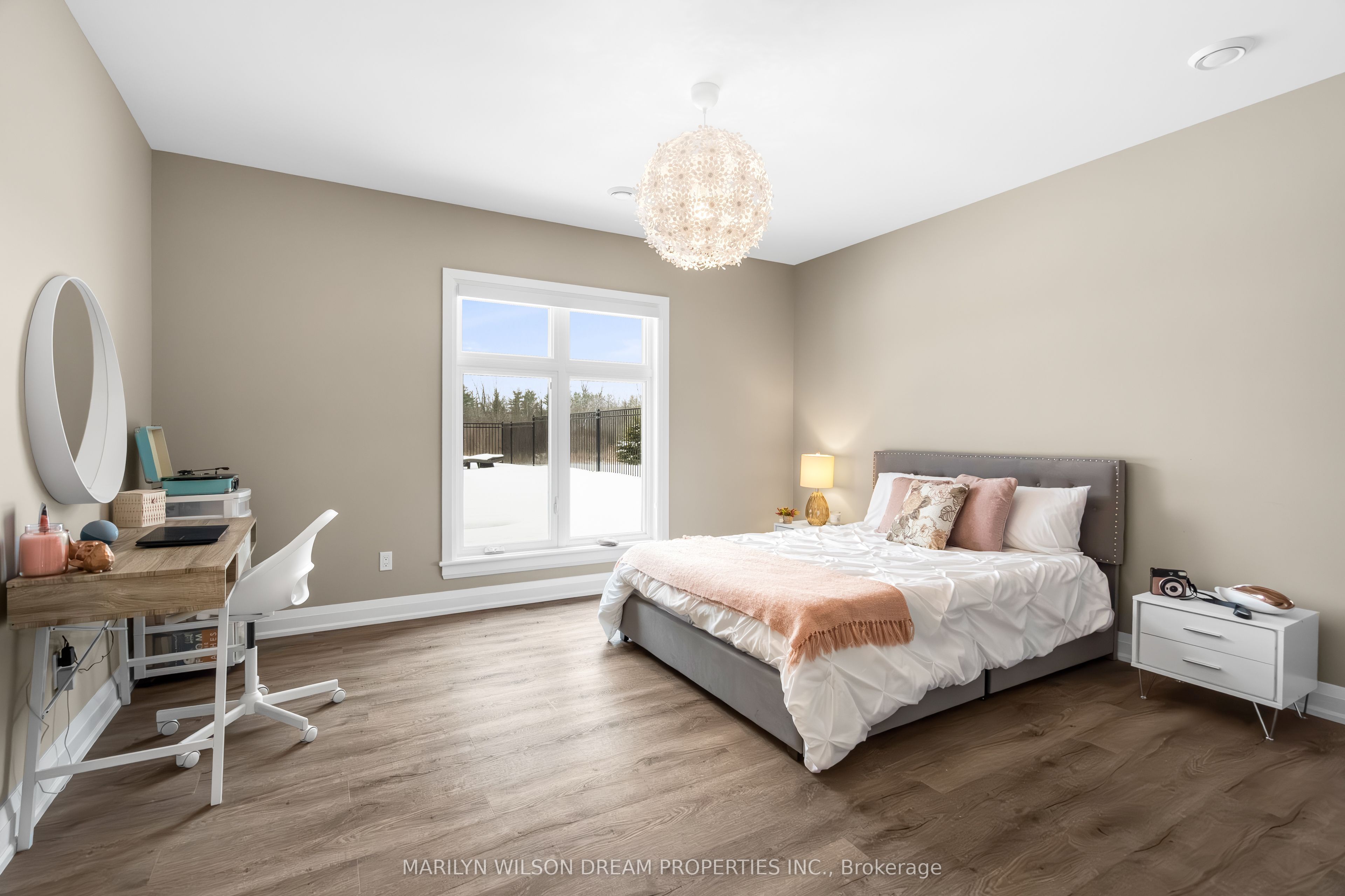 324 Hedley Way Property Photo 46