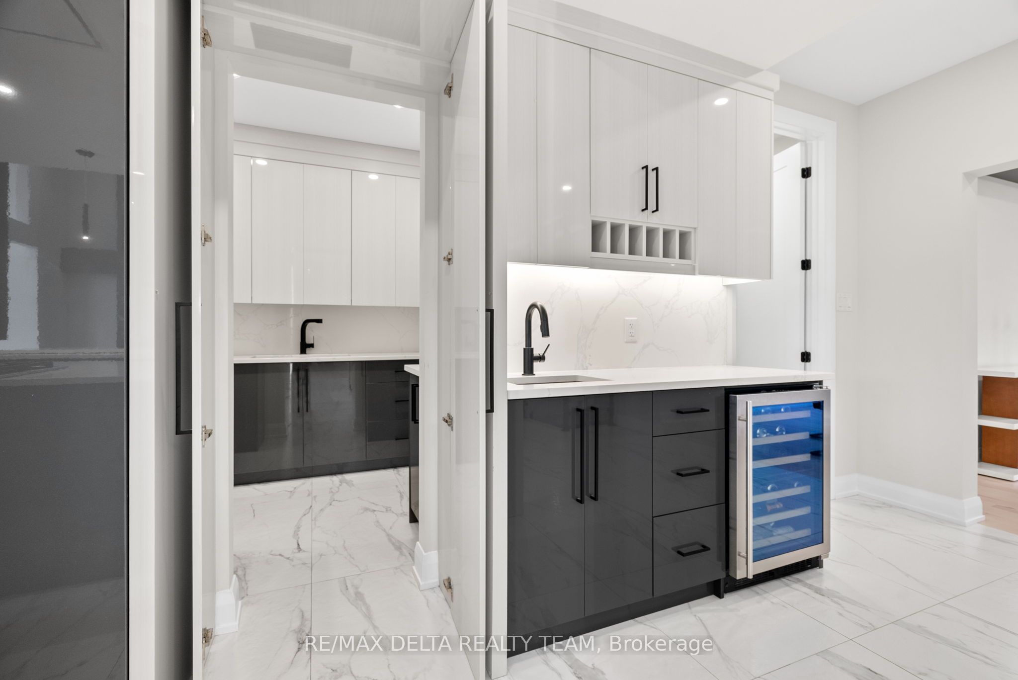 663 Ballycastle Crescent Property Photo 15