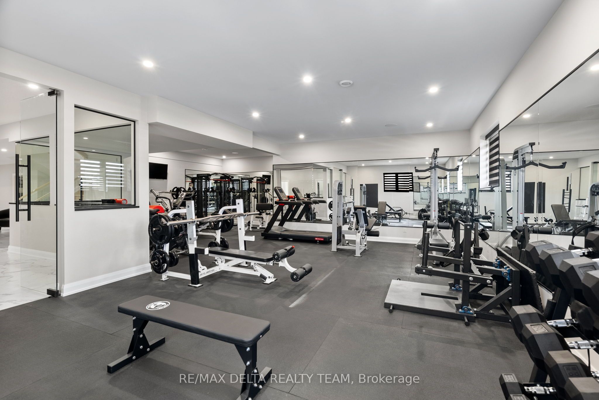 663 Ballycastle Crescent Property Photo 44