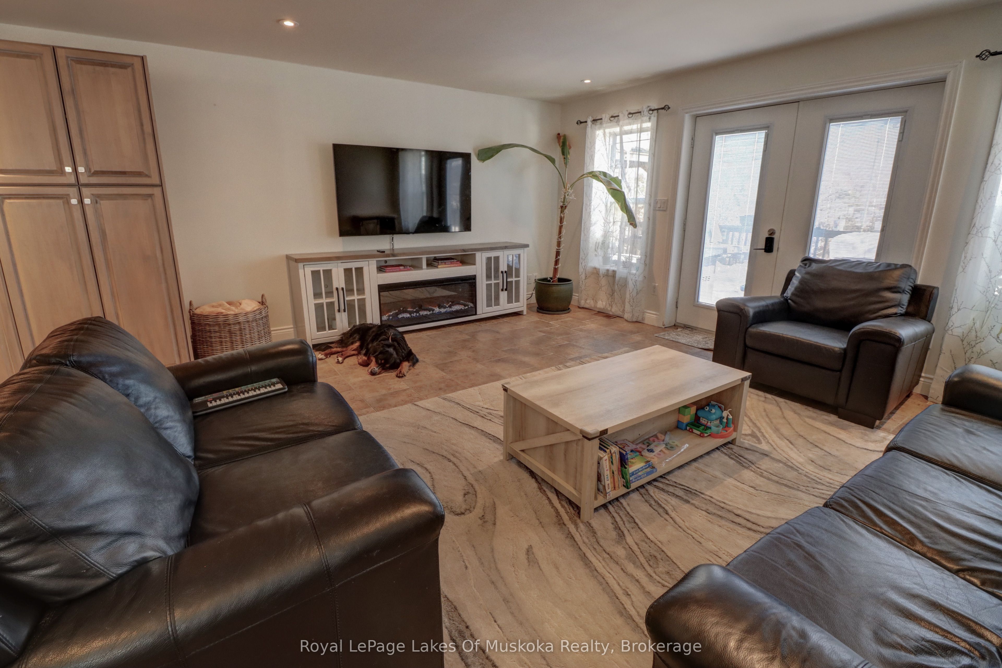 317 Falcon Road Property Photo 11