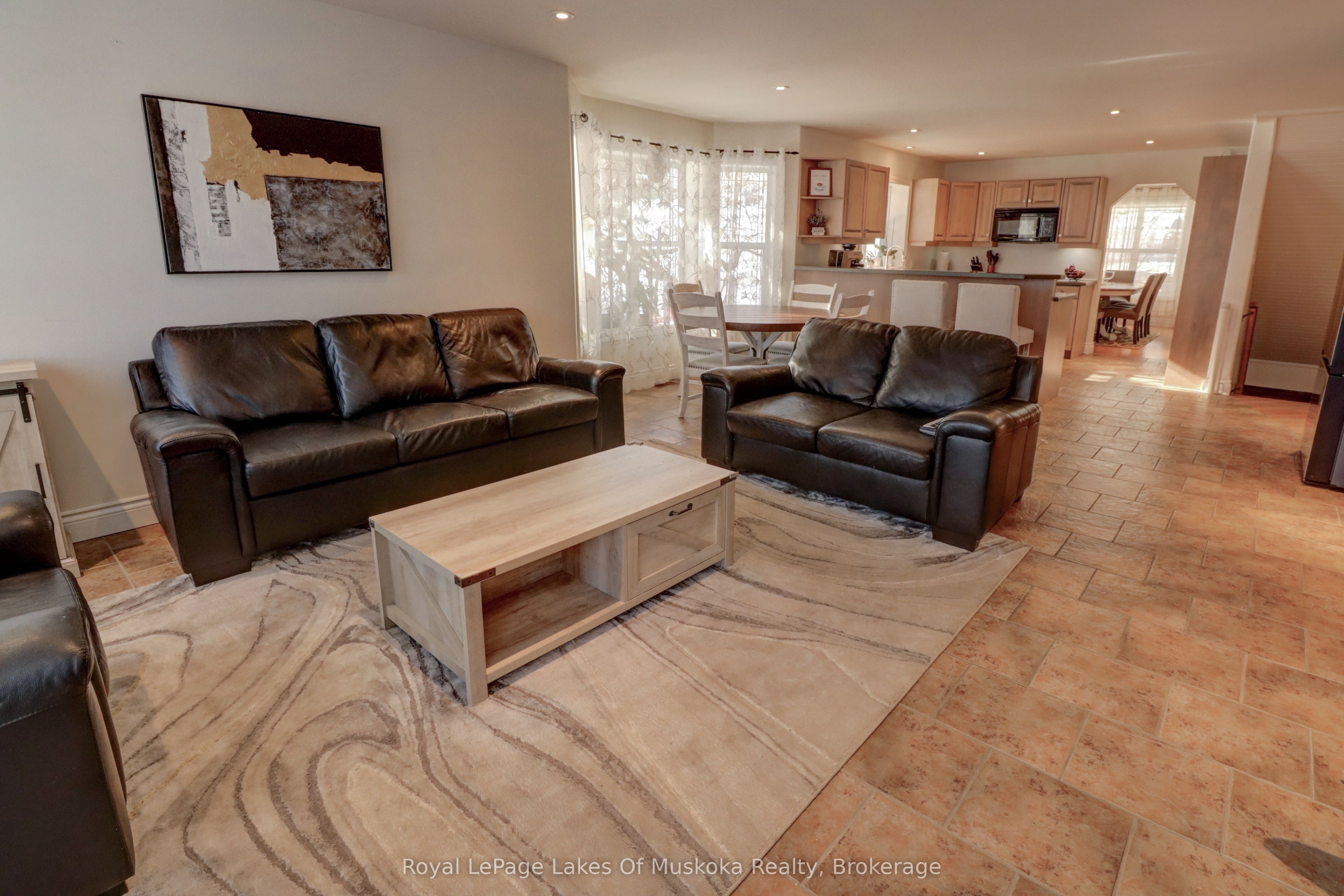 317 Falcon Road Property Photo 18