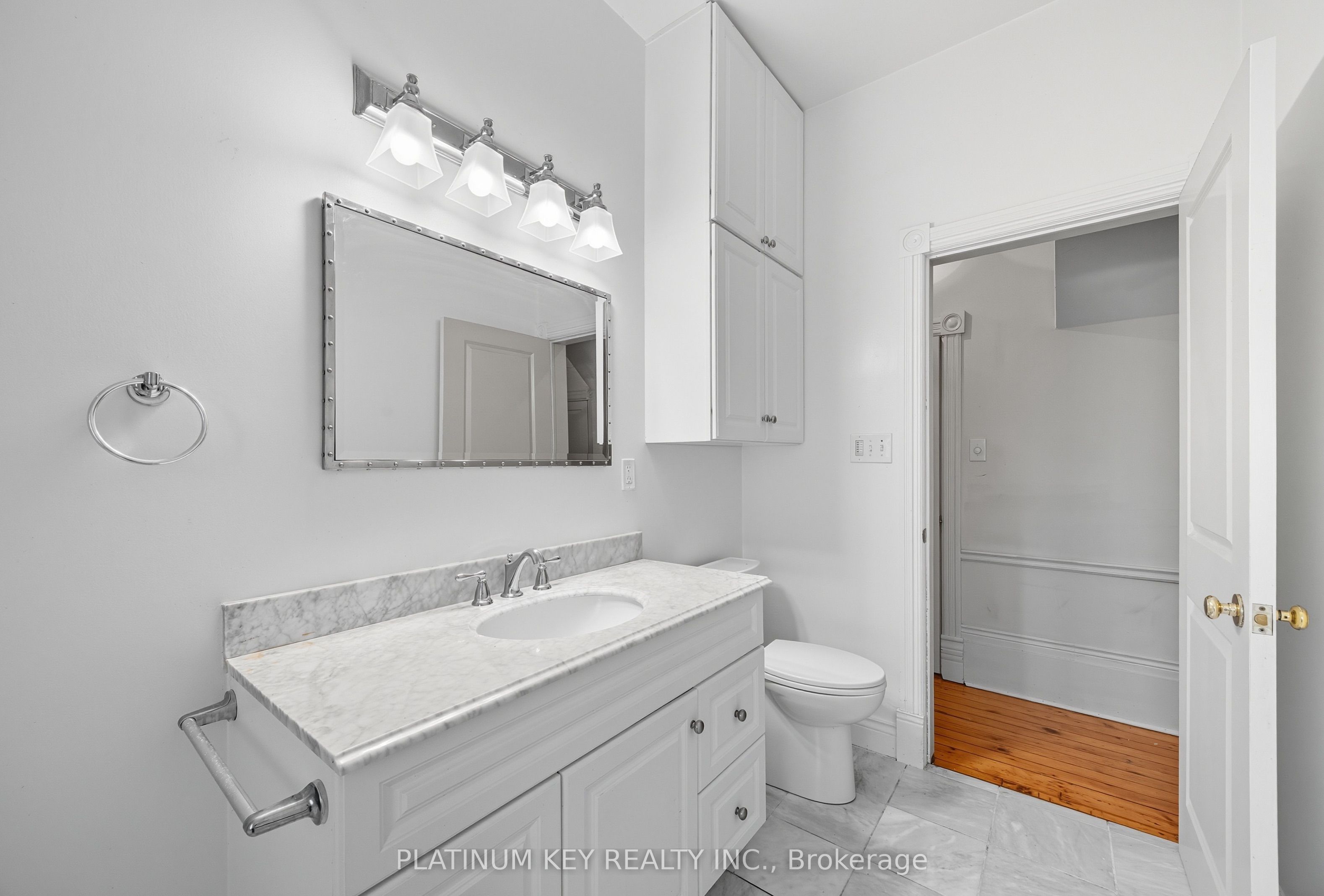 603 Queens Avenue Property Photo 10