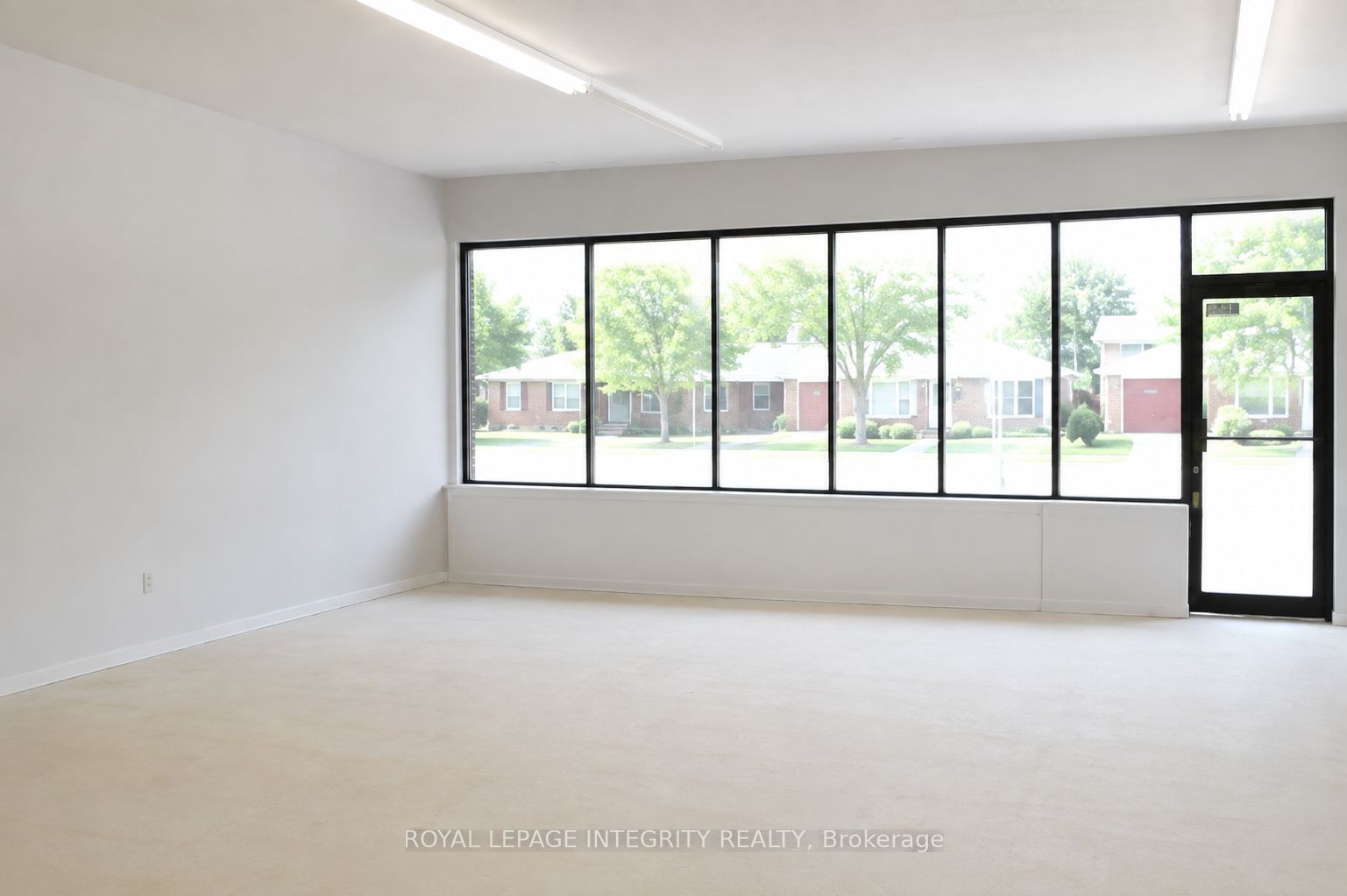 1117 Cobden Road Property Photo 4
