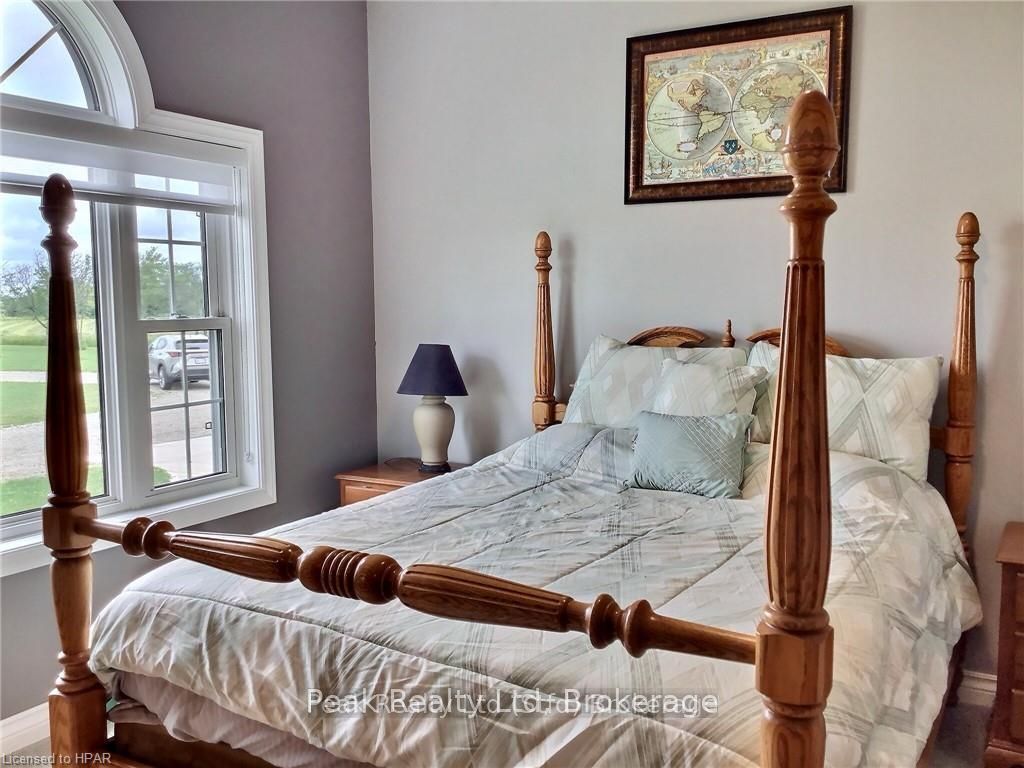 95 South Street Property Photo 12