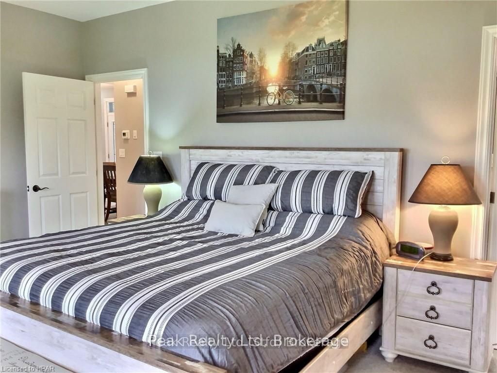 95 South Street Property Photo 17