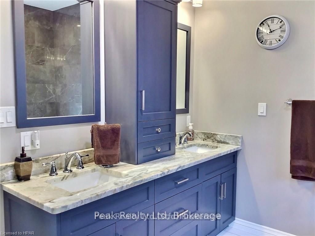95 South Street Property Photo 18