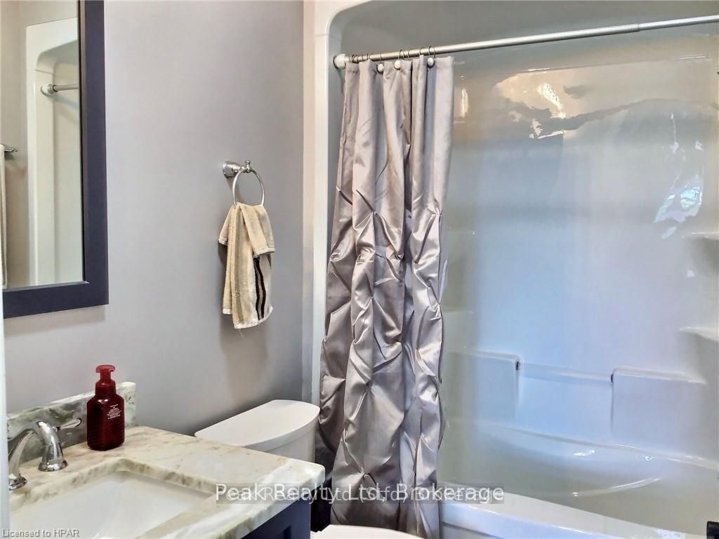 95 South Street Property Photo 19