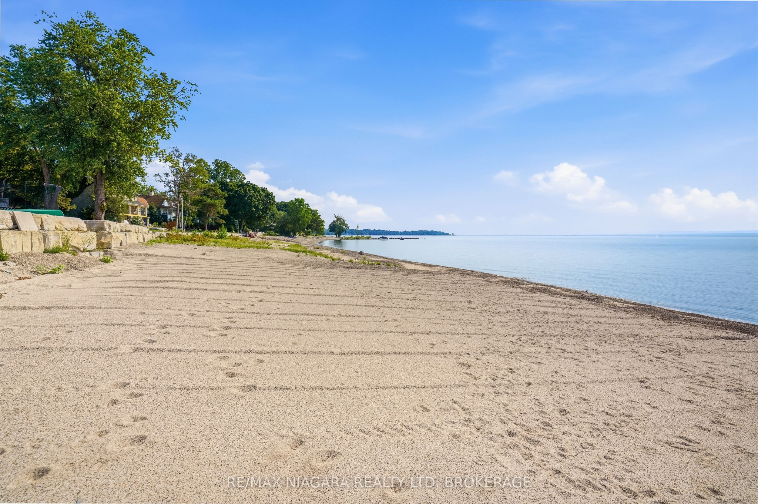 3585 Yacht Harbour Road Property Photo 48