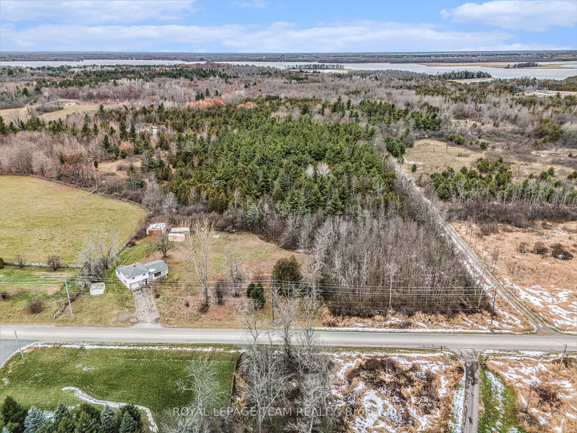 88 Bay Road Property Photo 3