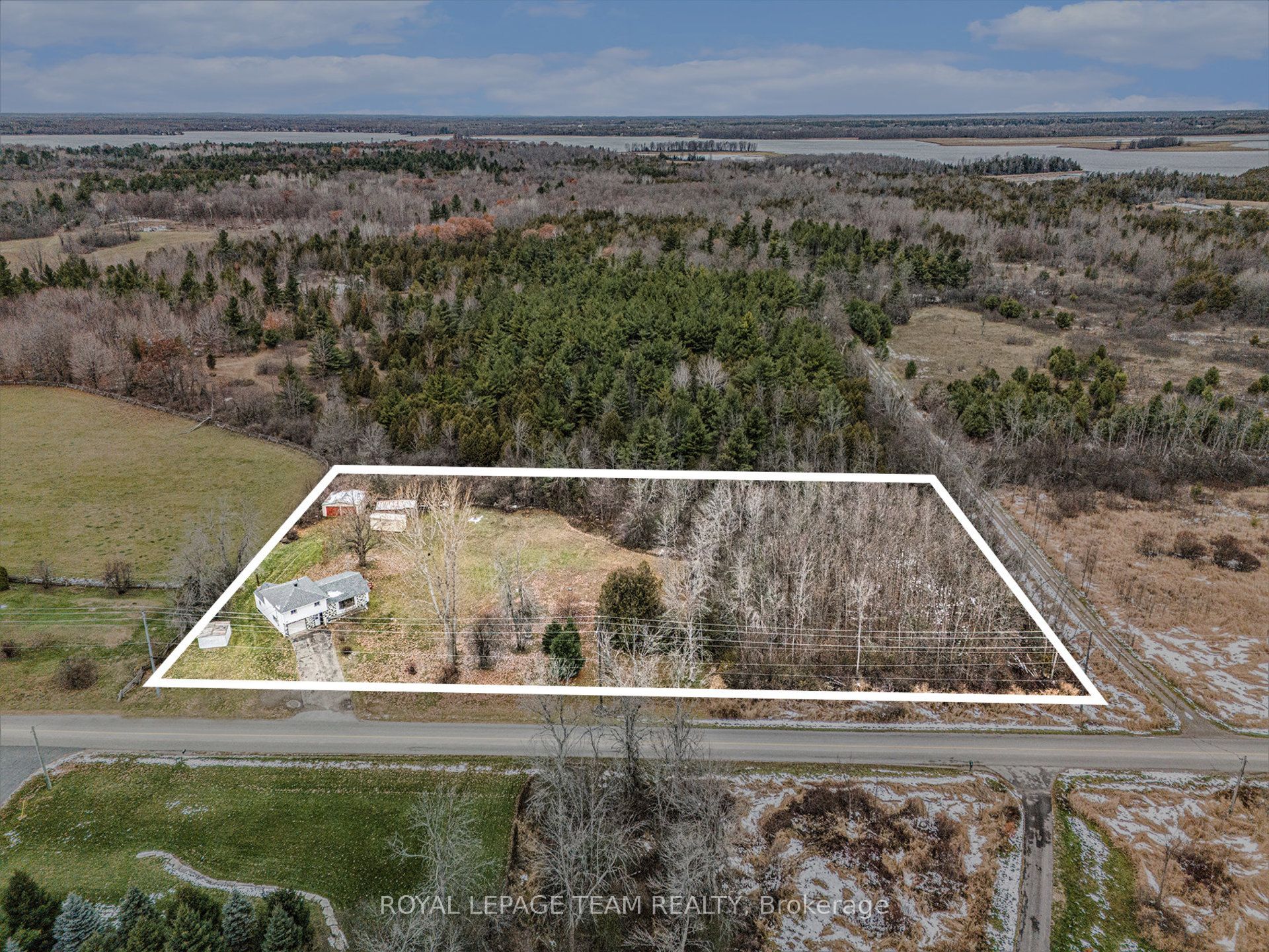 88 Bay Road Property Photo 4