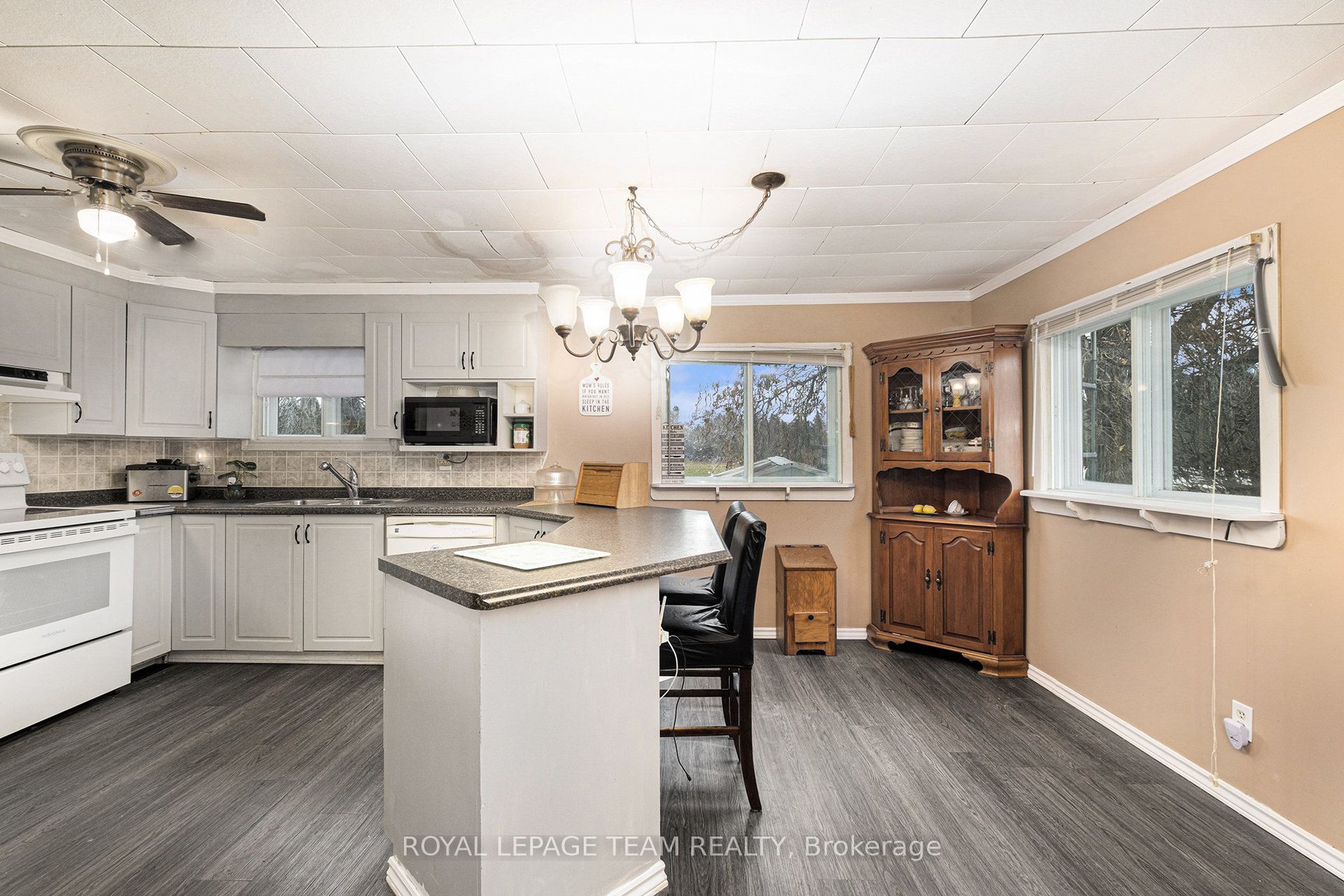 88 Bay Road Property Photo 14