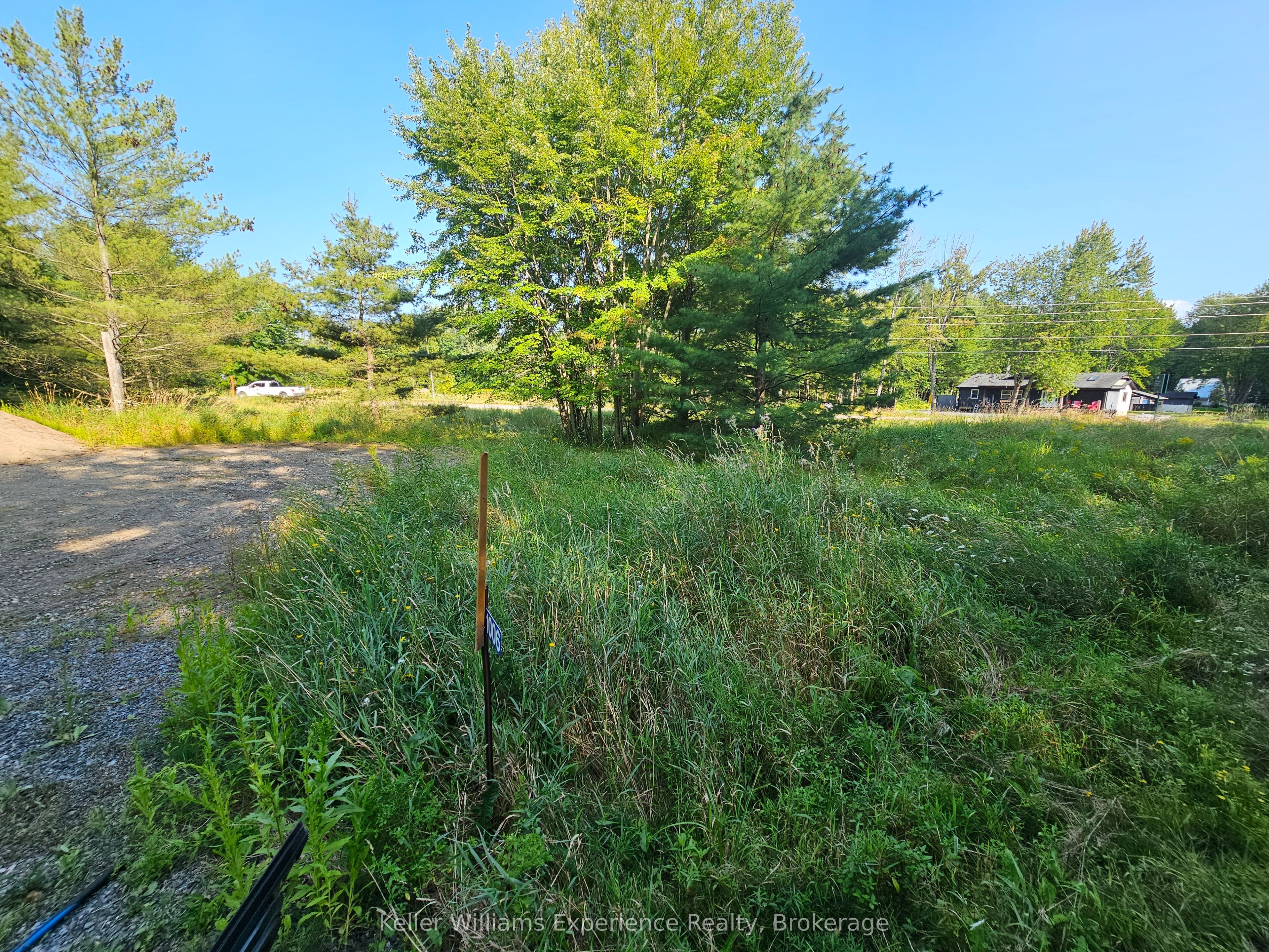 1006 Bowyers Beach Road Property Photo 2