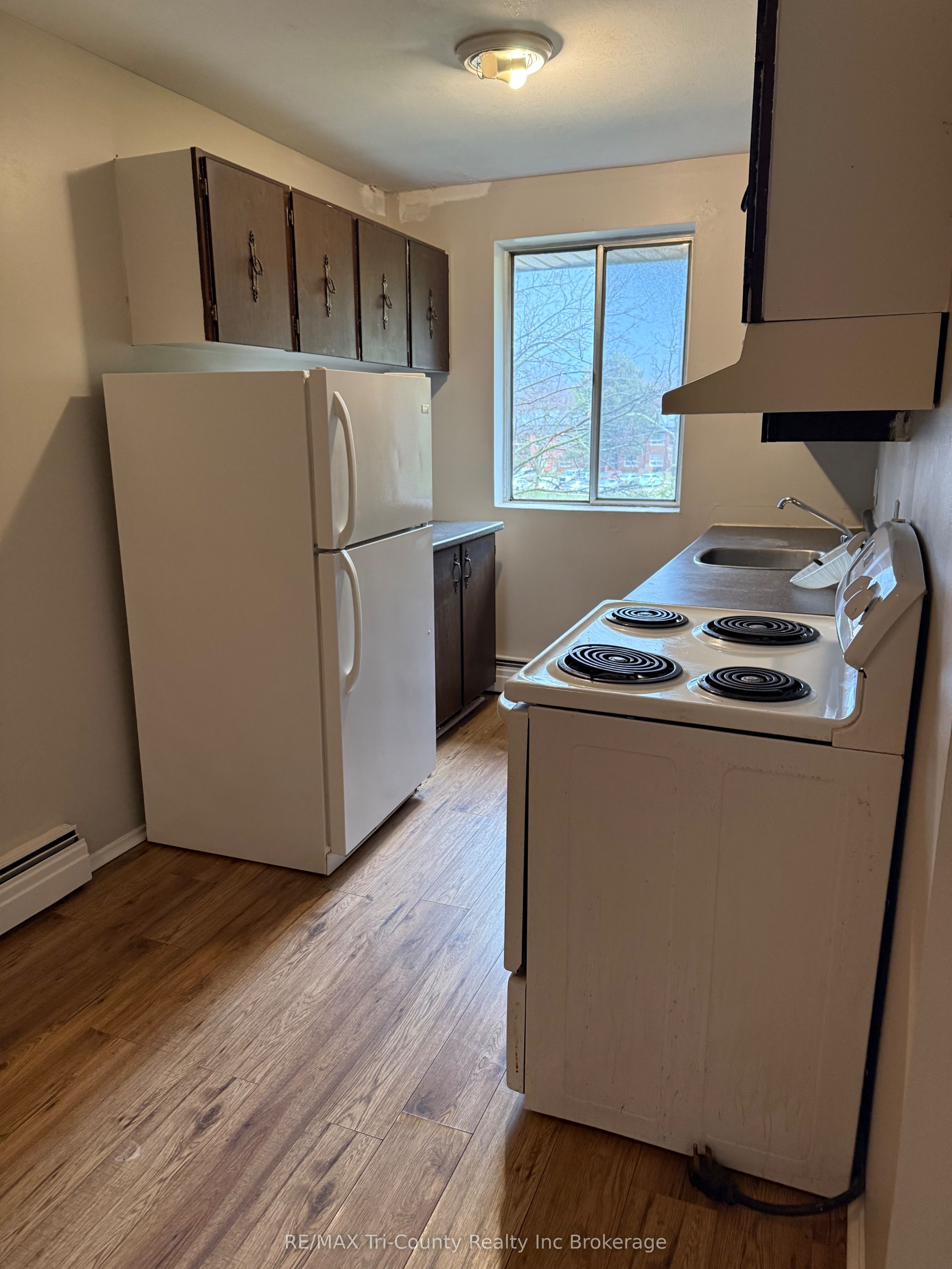 191 Lisgar Avenue 302 Property Photo 3