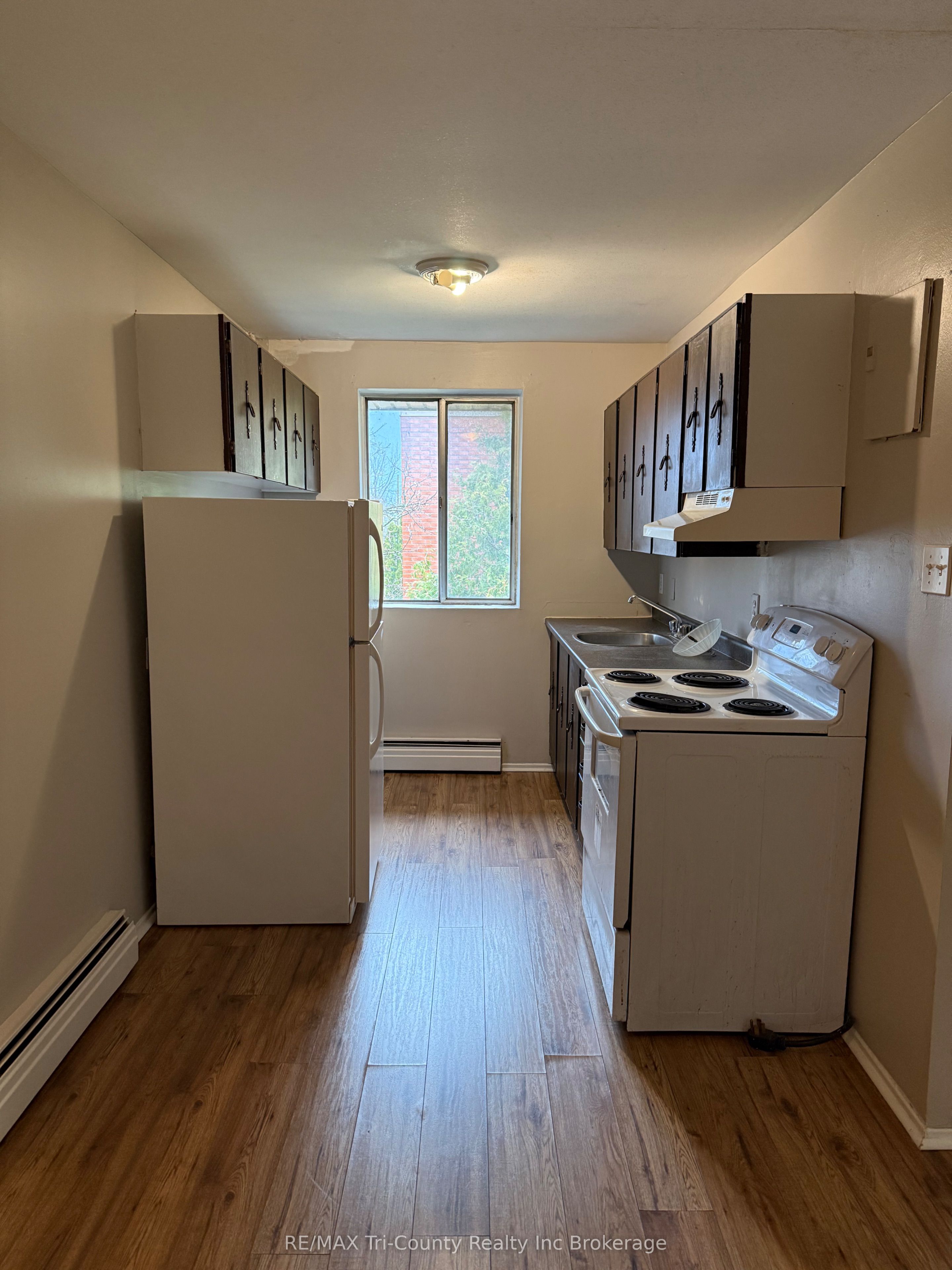191 Lisgar Avenue 302 Property Photo 4