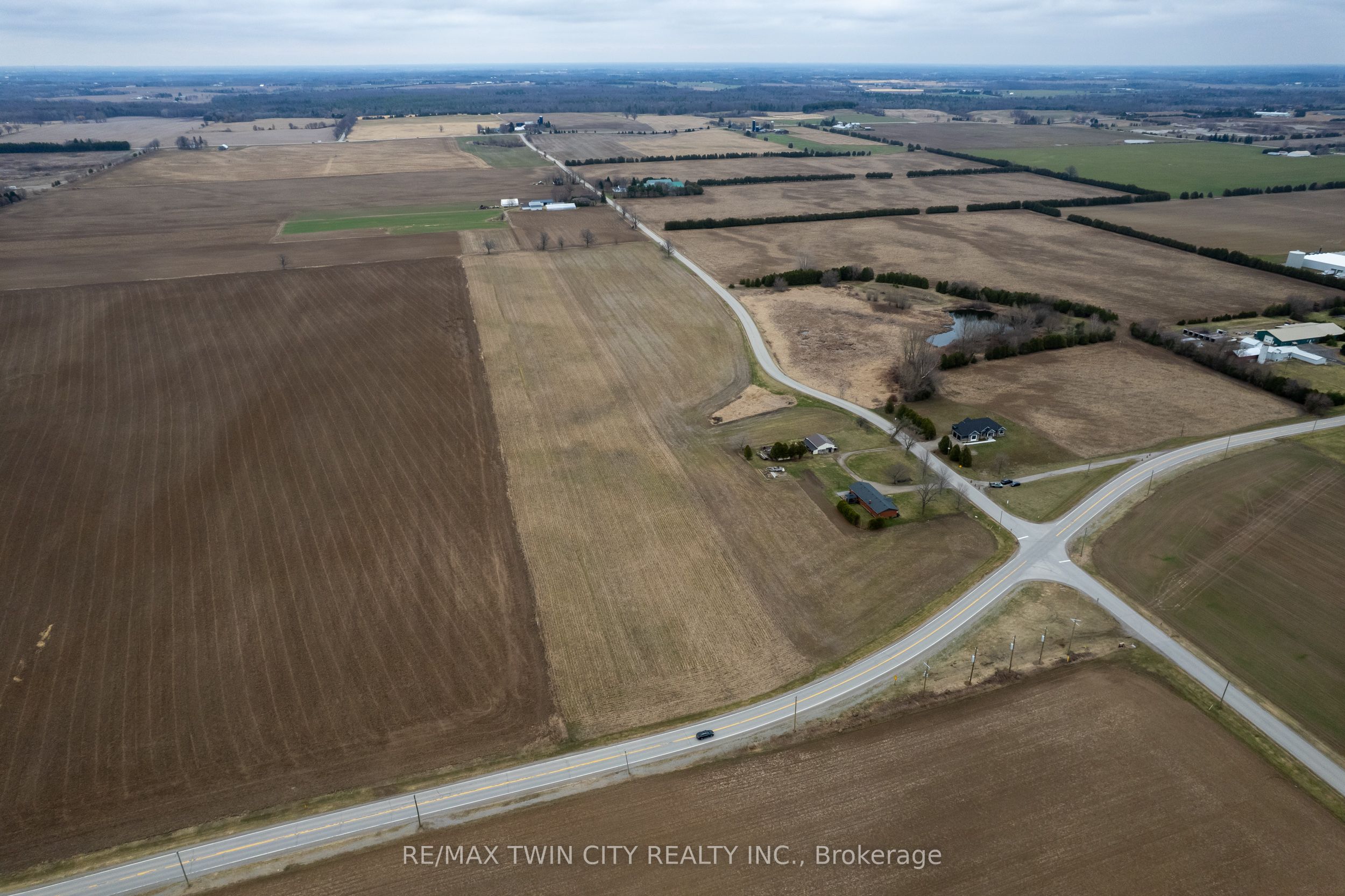 58 Tenth Conc. Road Property Photo 13