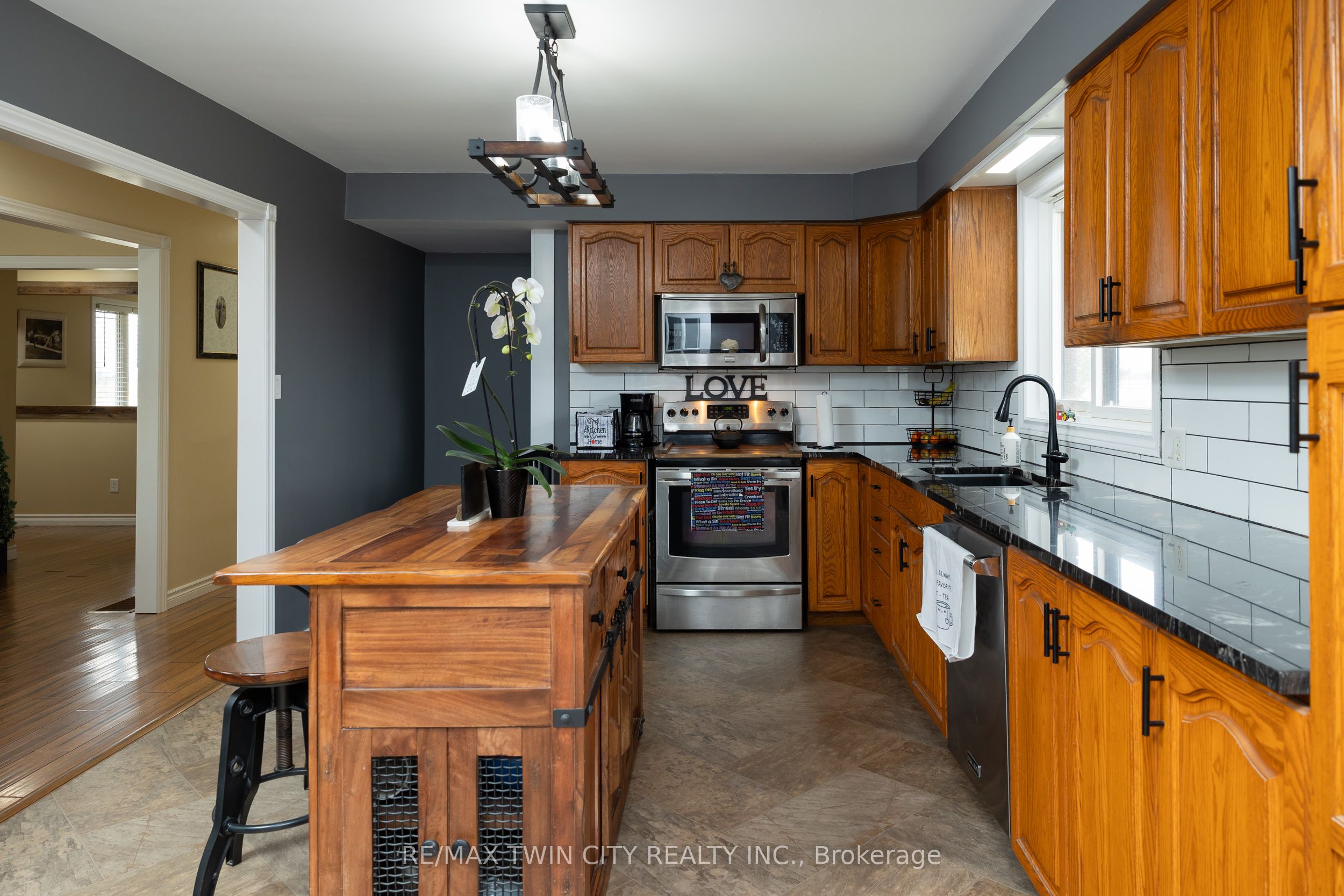 58 Tenth Conc. Road Property Photo 14