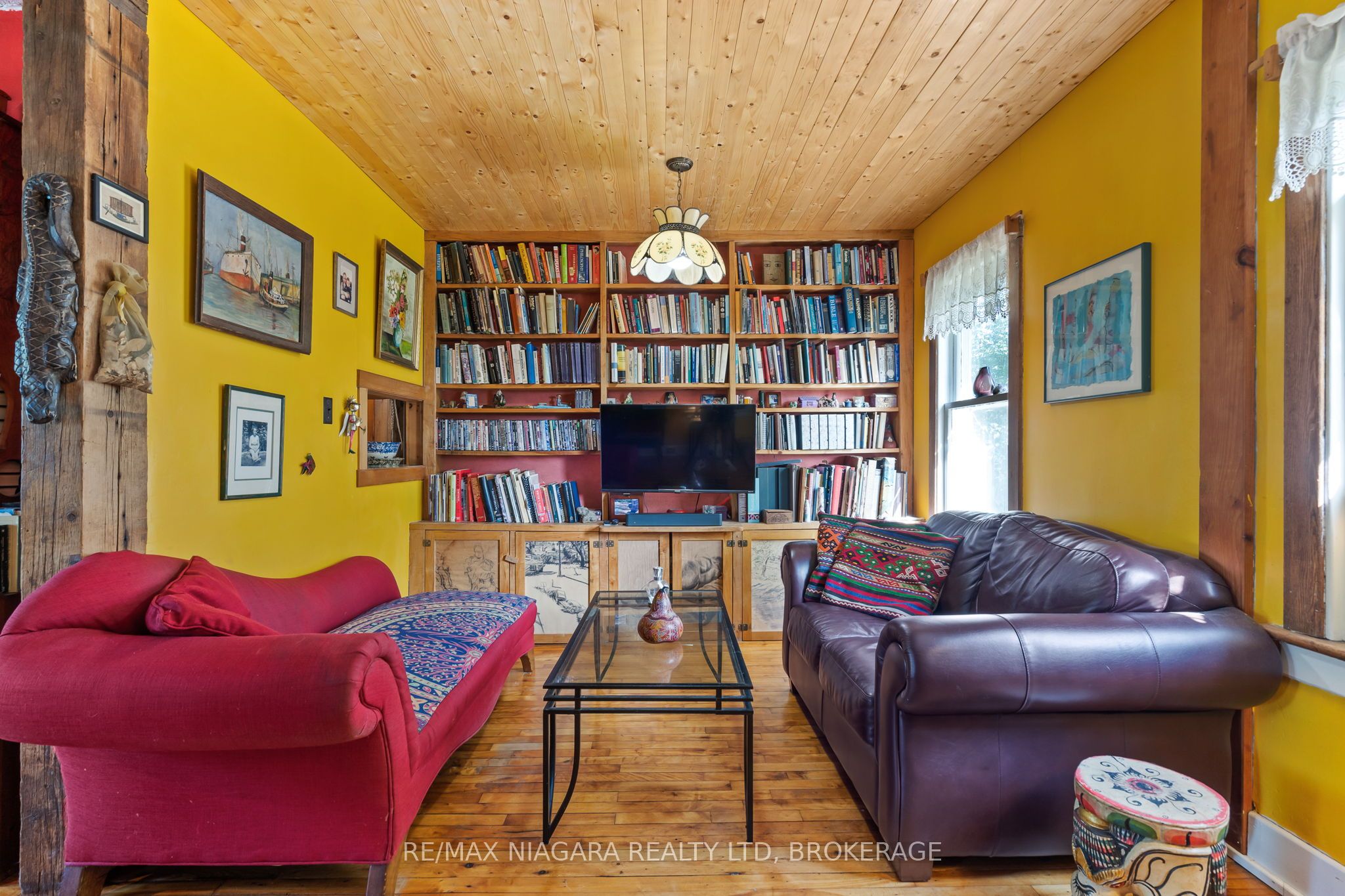 105 Weir Road Property Photo 8