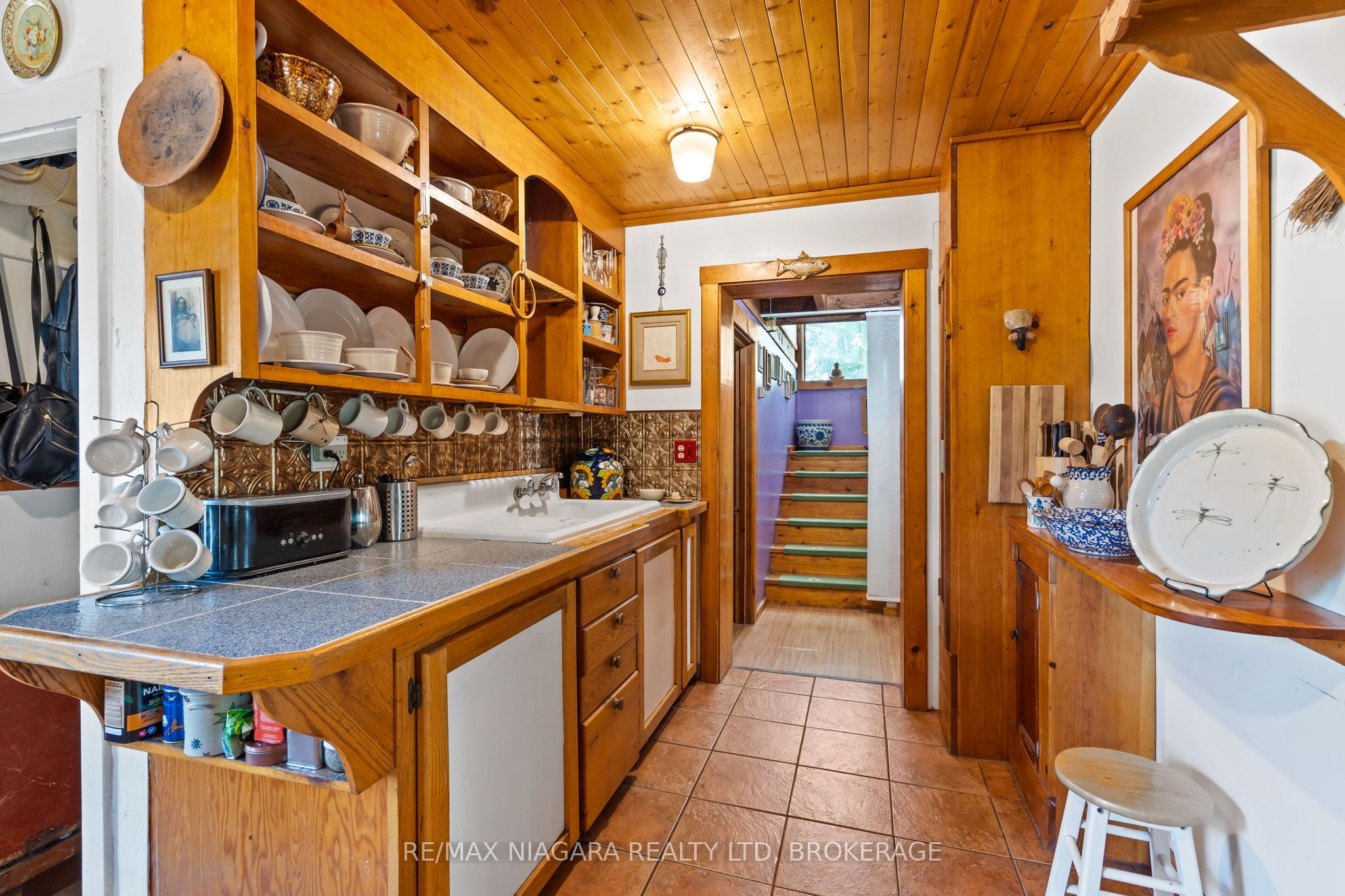 105 Weir Road Property Photo 11