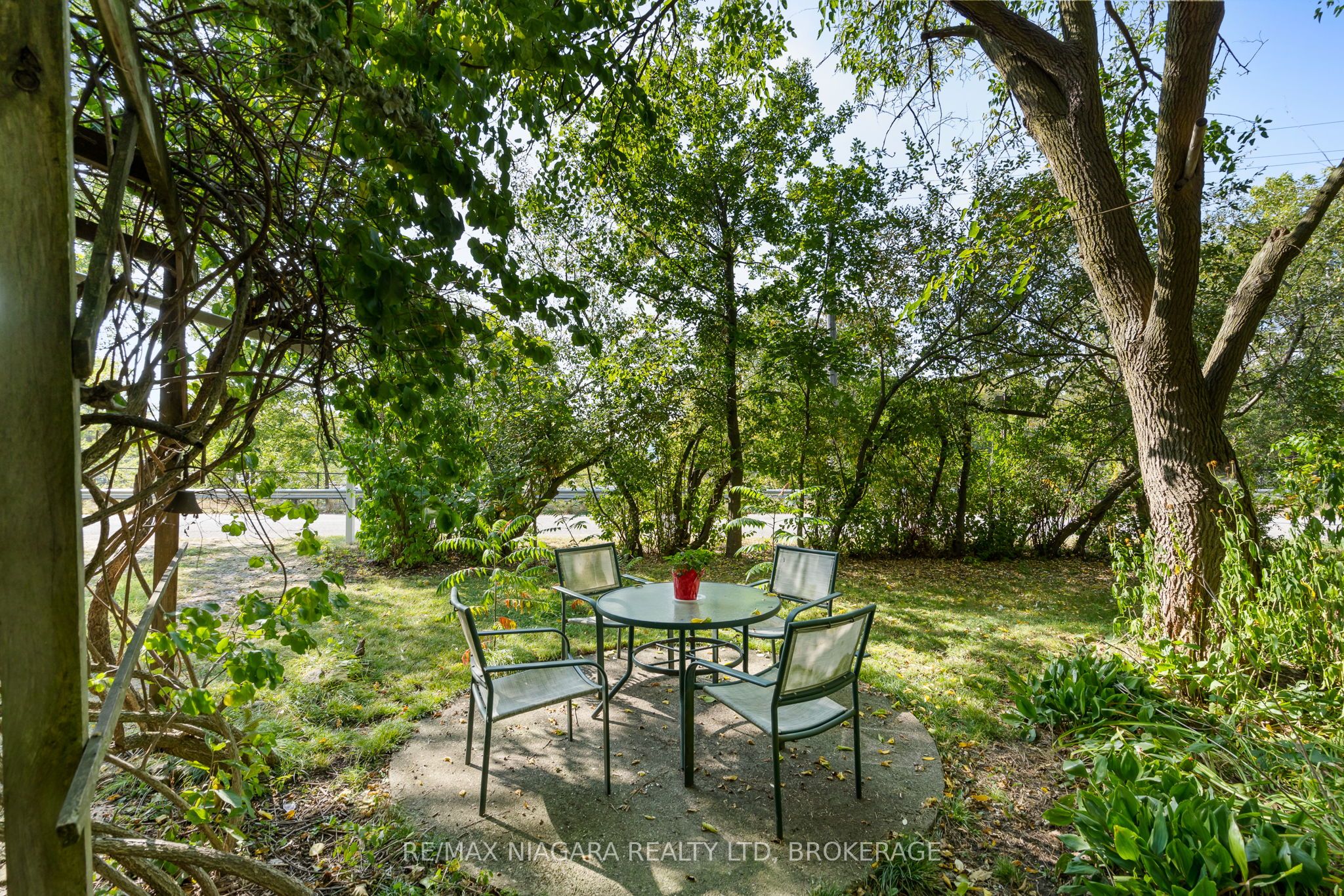 105 Weir Road Property Photo 31