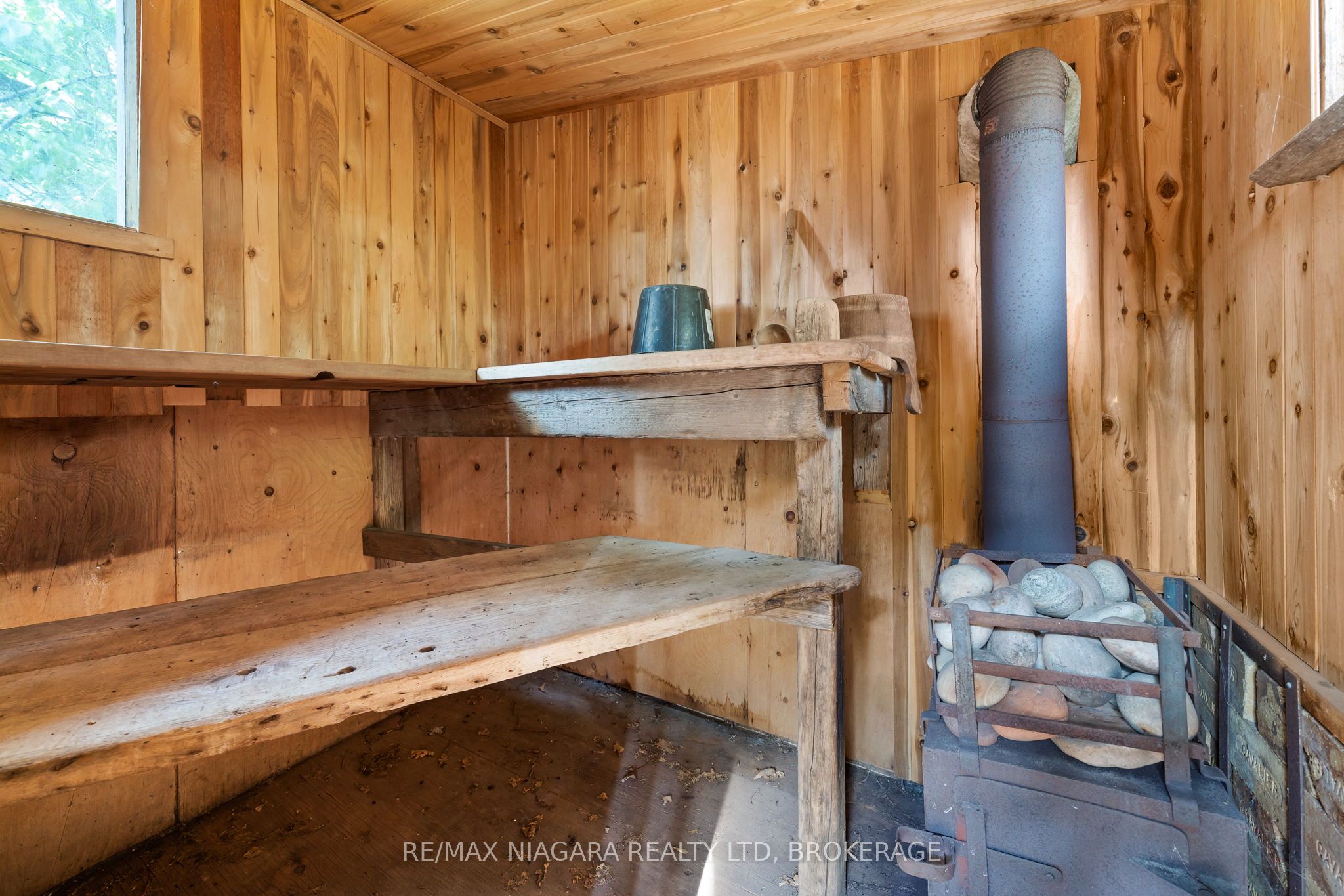 105 Weir Road Property Photo 33