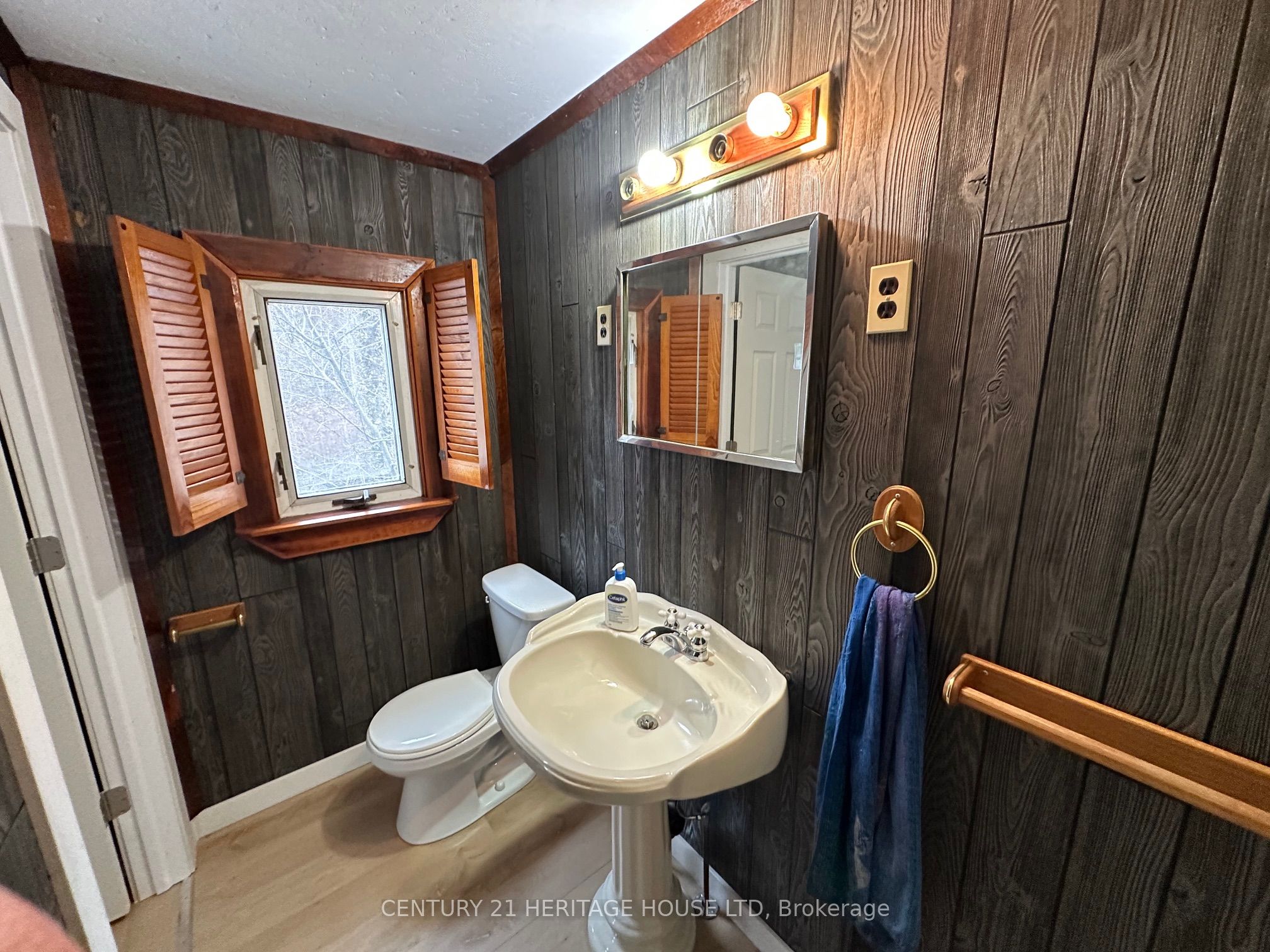 3393 Waneeta Drive Property Photo 19