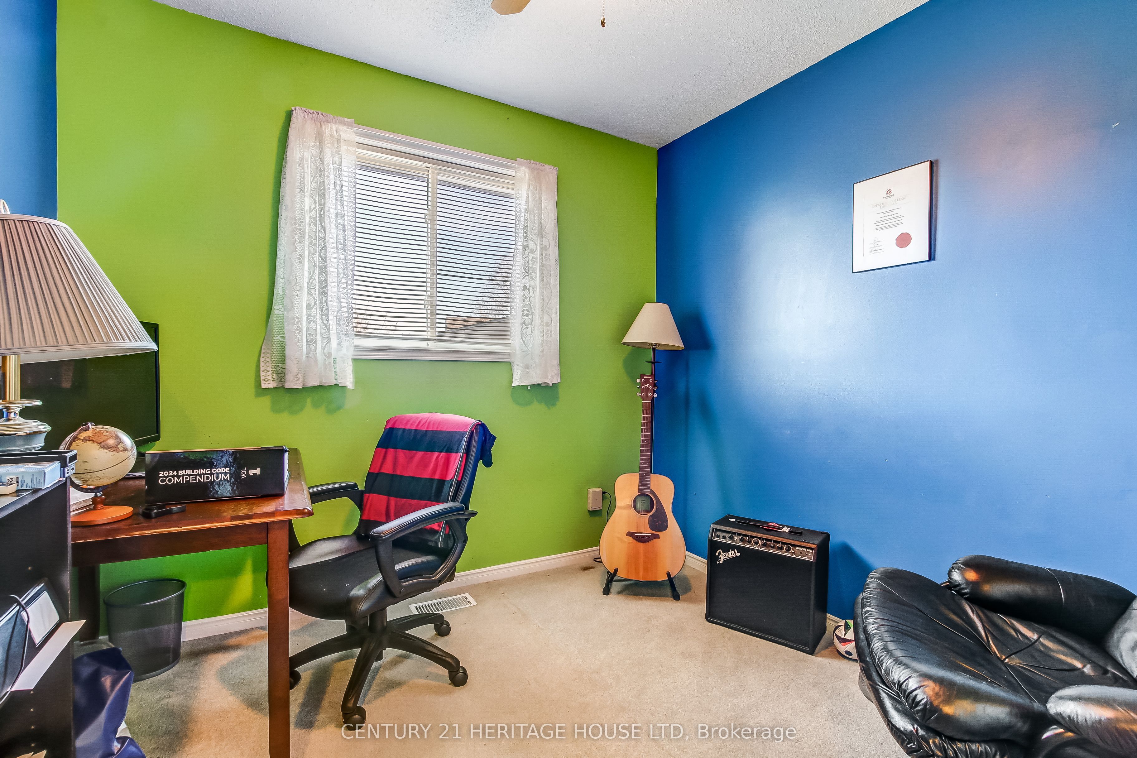 18 Hickory Boulevard W Property Photo 10