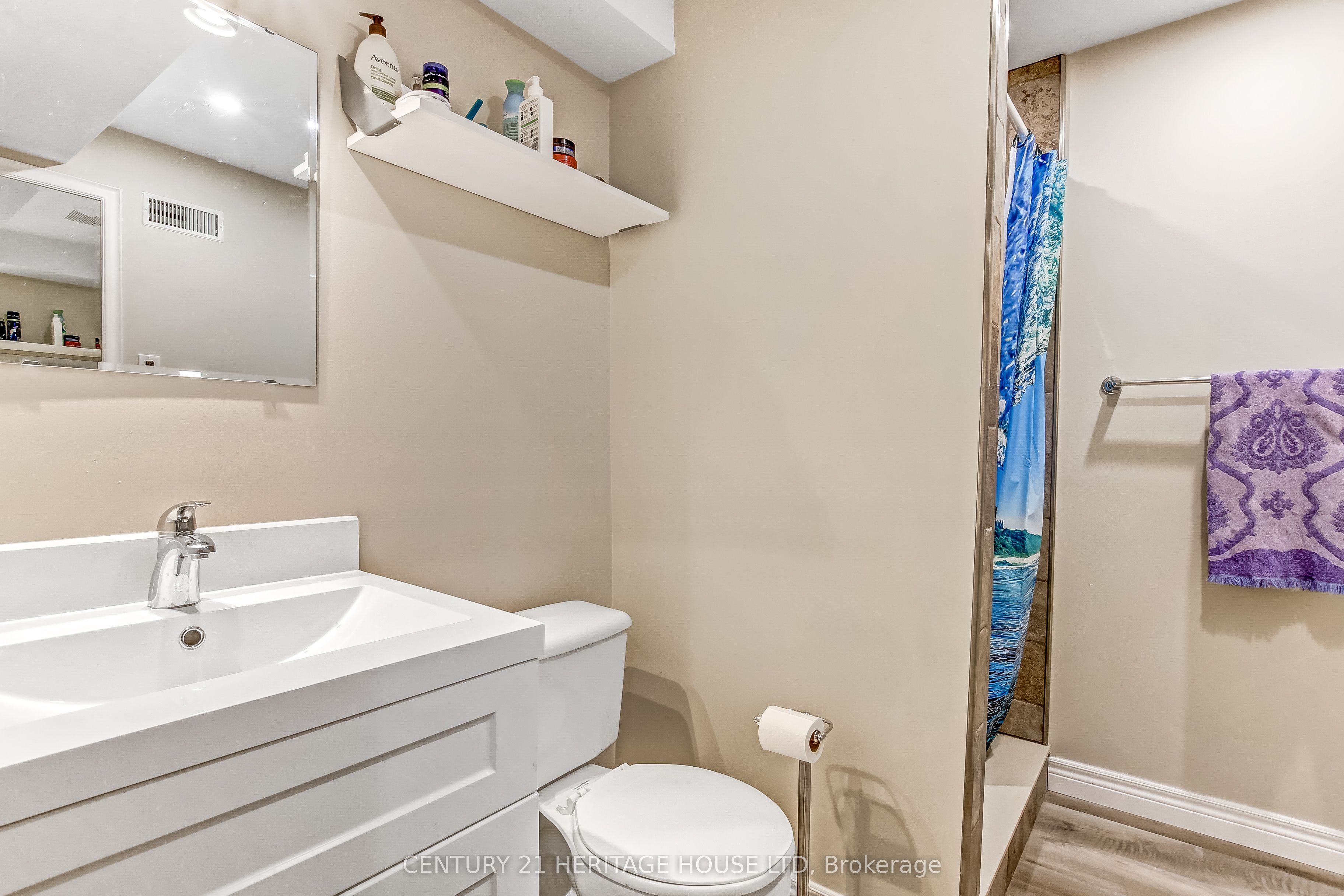 18 Hickory Boulevard W Property Photo 15