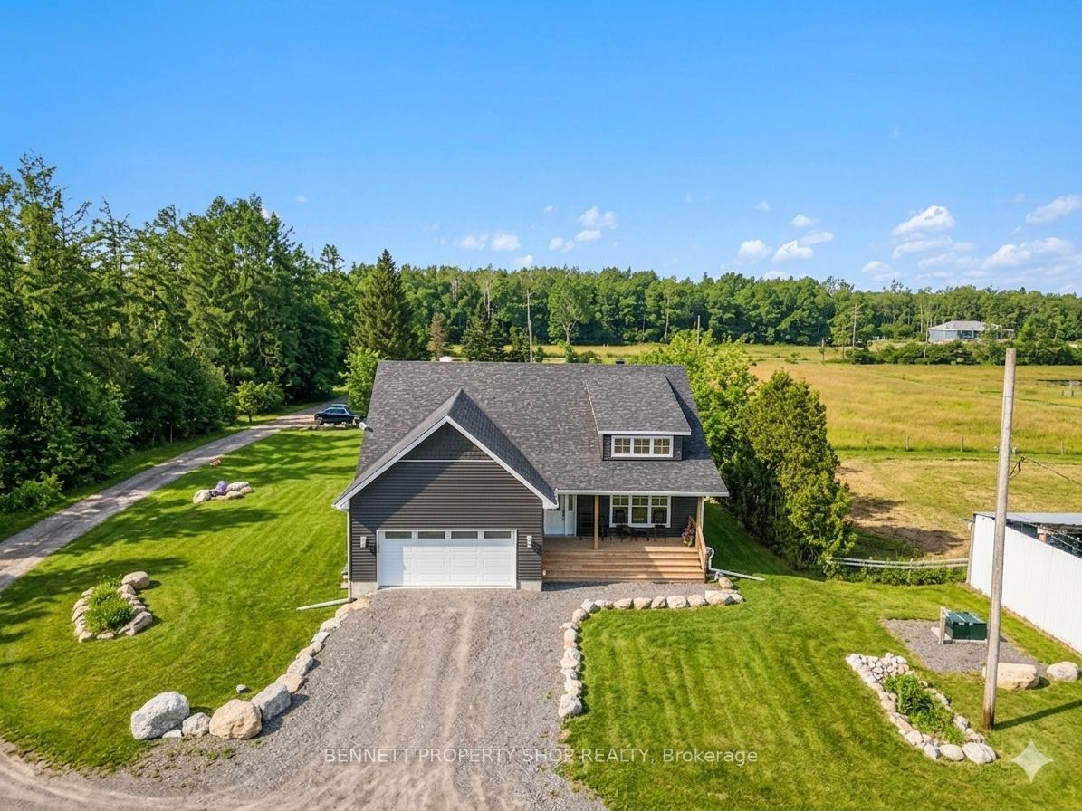 7261 Third Line Road S Property Photo 1
