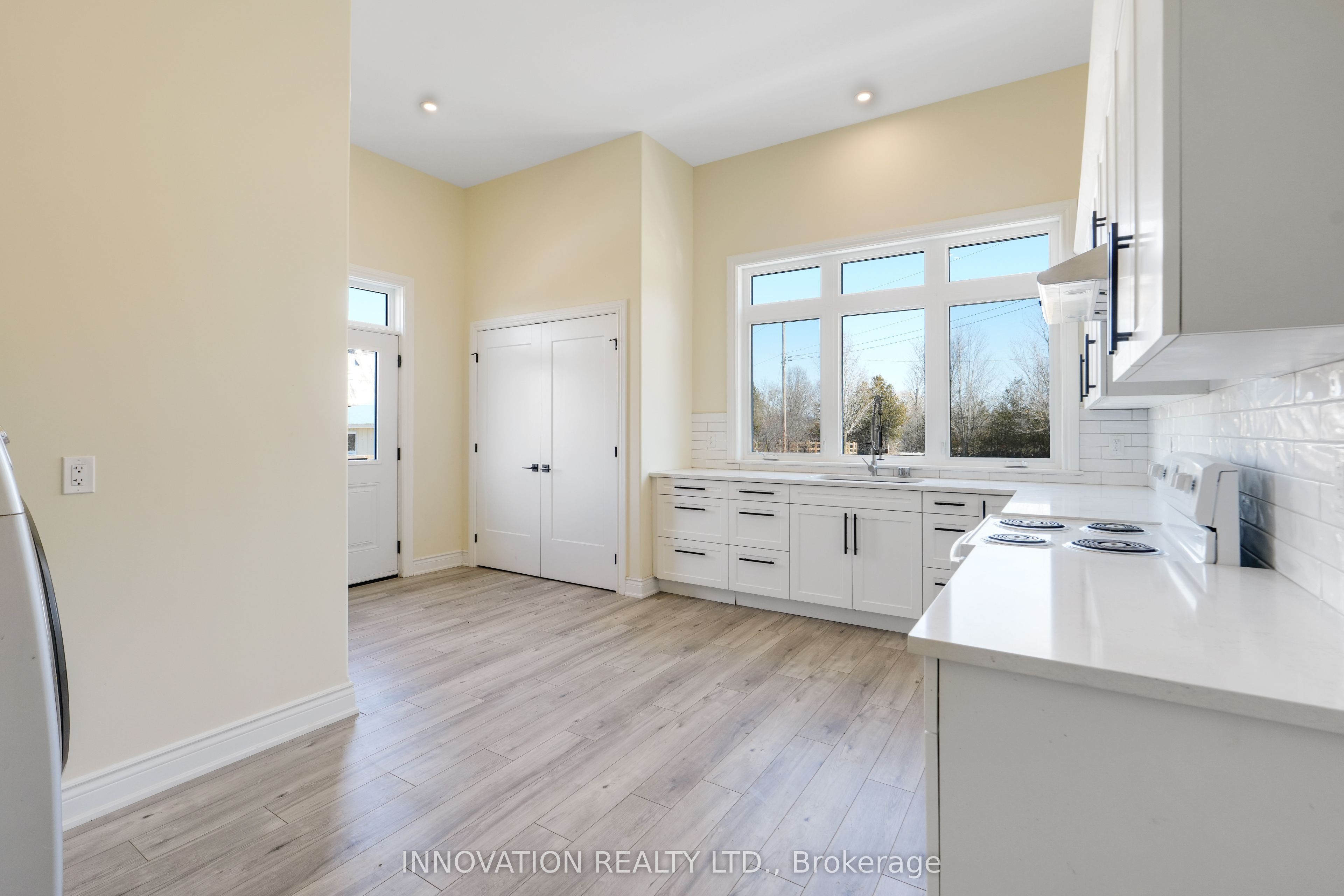 6972 Gallagher Road Property Photo 5